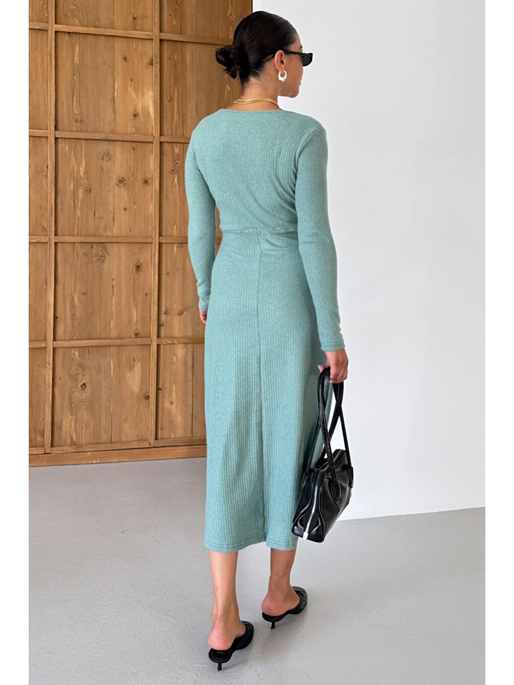 Kadın Mint Yeşili Kruvaze Yakalı Uzun Kollu Midi Boy İnterlok Elbise-7