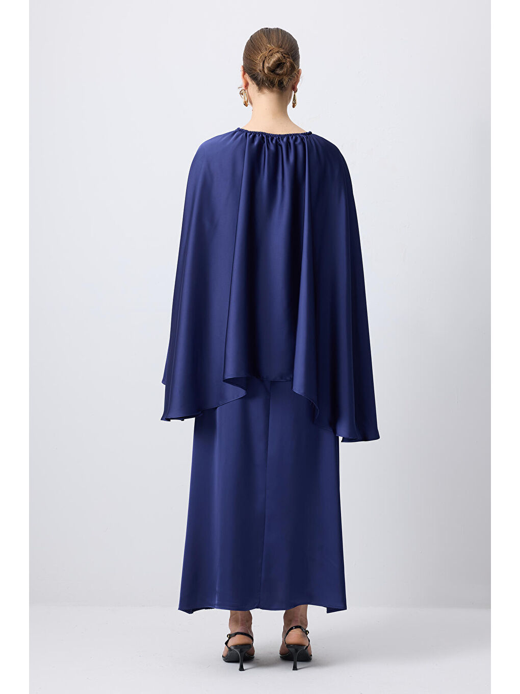 Lacivert Pelerinli Saten Elbise-2