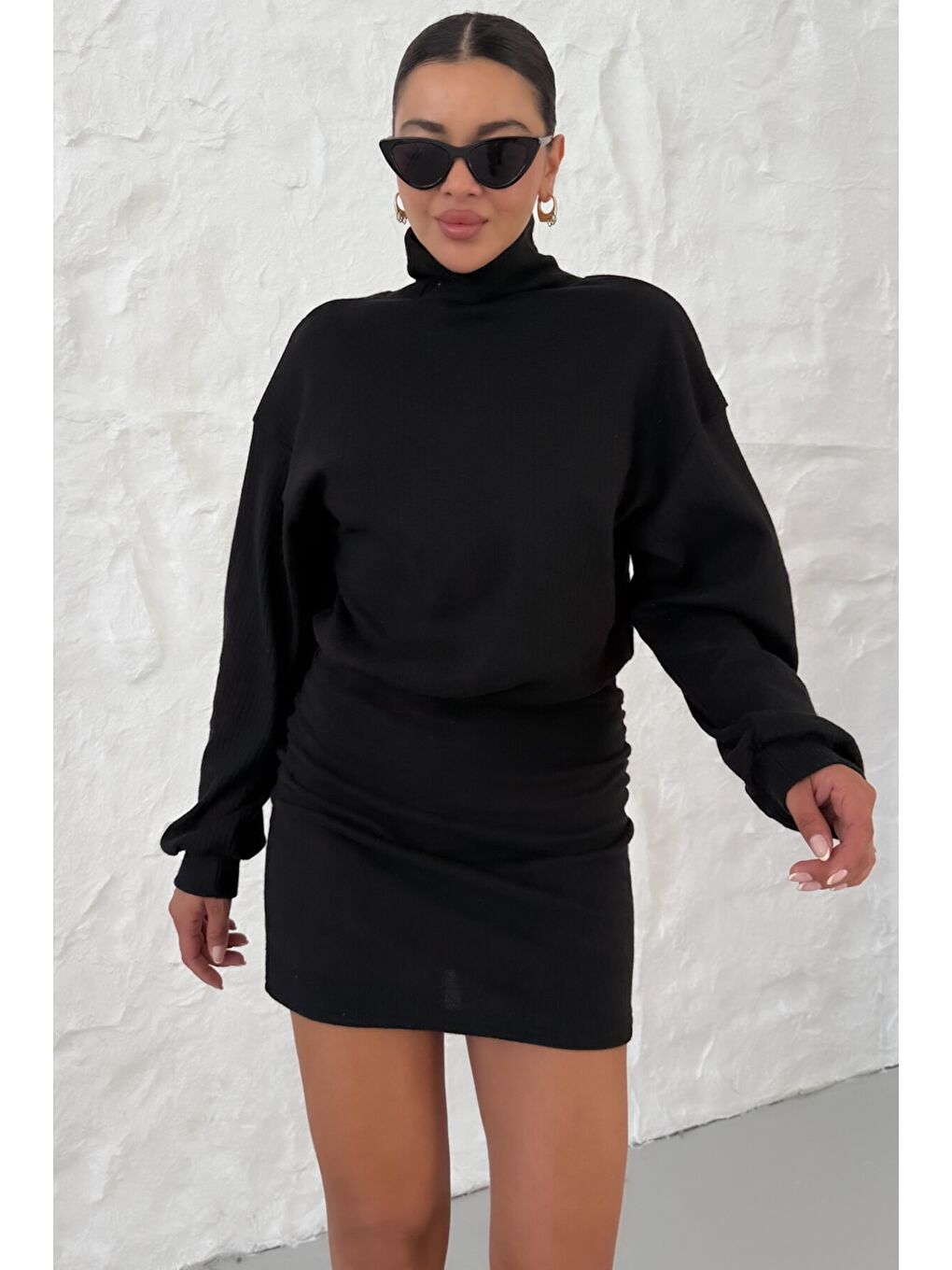 Kadın Siyah Boğazlı Bel Lastikli İnterlok Mini Elbise-6