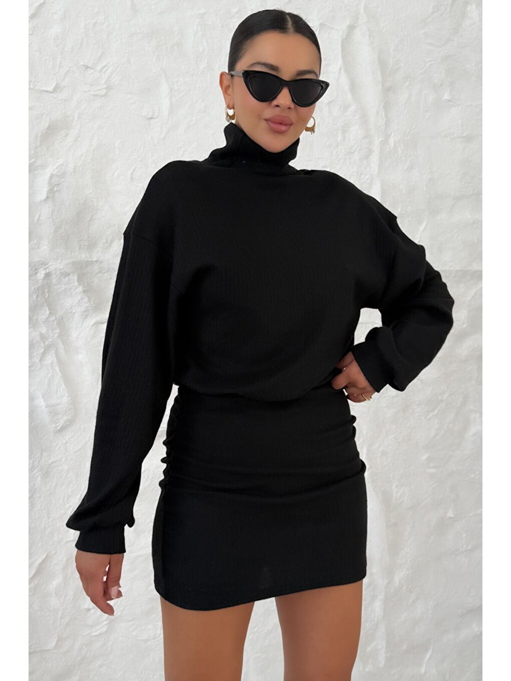 Kadın Siyah Boğazlı Bel Lastikli İnterlok Mini Elbise-7