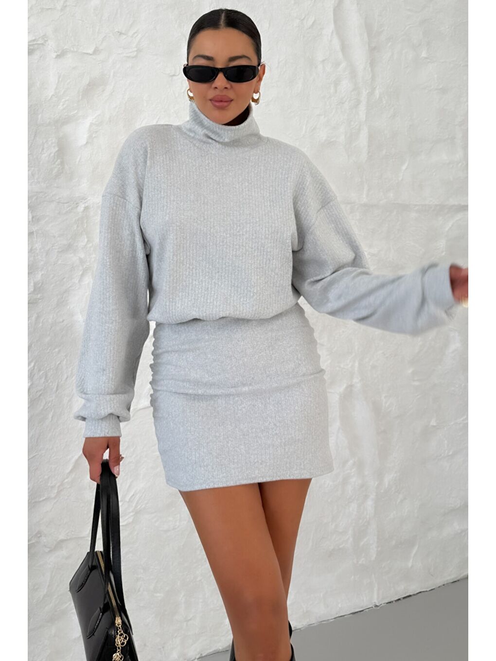 Kadın Gri Boğazlı Bel Lastikli İnterlok Mini Elbise-3