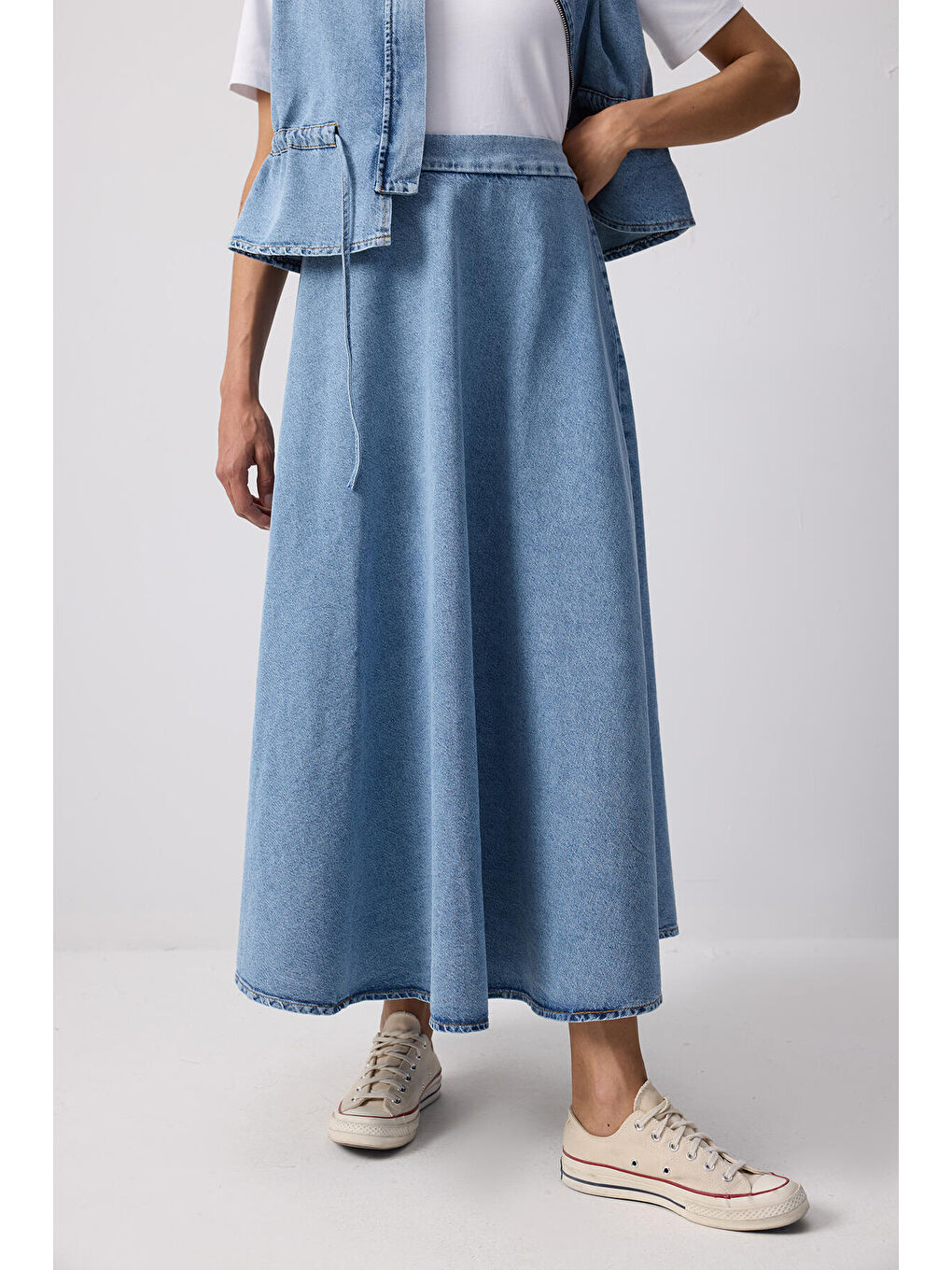 Mavi Beli Bağlamalı Denim Yelek Etek Takım-5