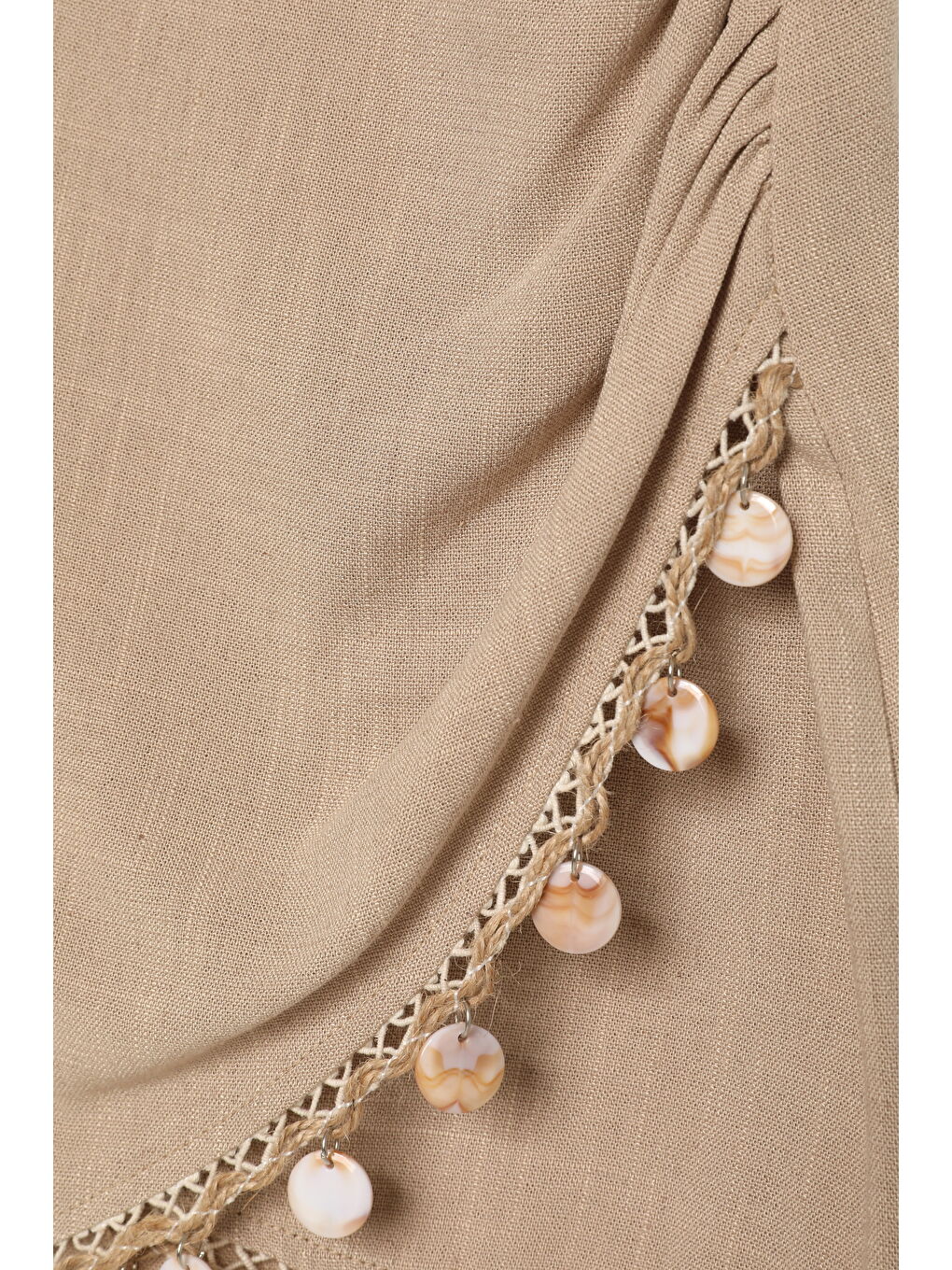 Midye Kabuk Aksesuarlı Keten Mini Etek Koyu Bej-2
