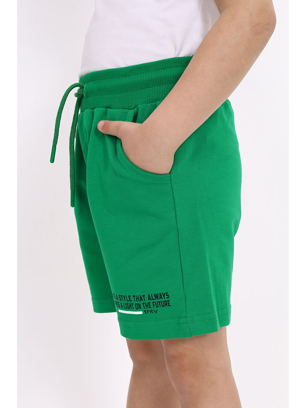 Yeşil Erkek Çocuk Baskılı Şort-1