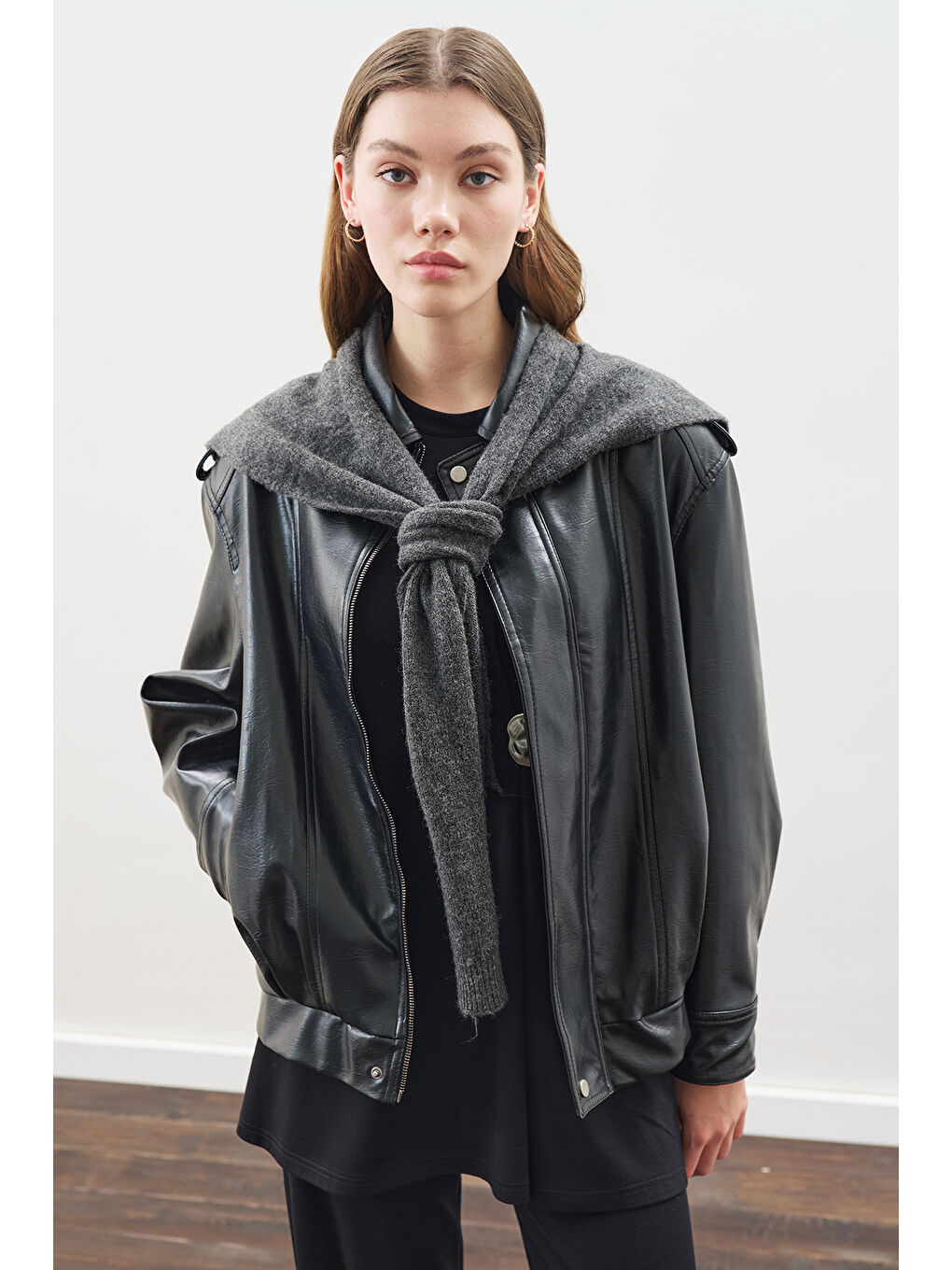 Kare Yaka Bağlamalı Triko Atkı Antrasit-1