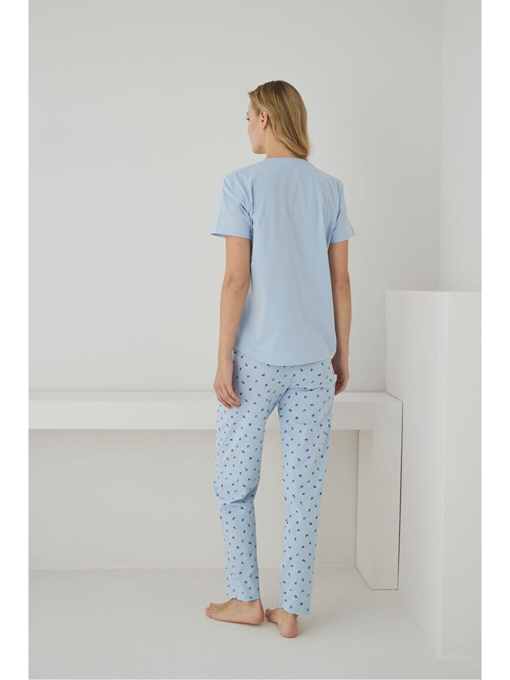Kadın %100 Organik Pamuk Mavi Çiçek Desenli Kısa Kollu Doğal Pijama Takımı-1