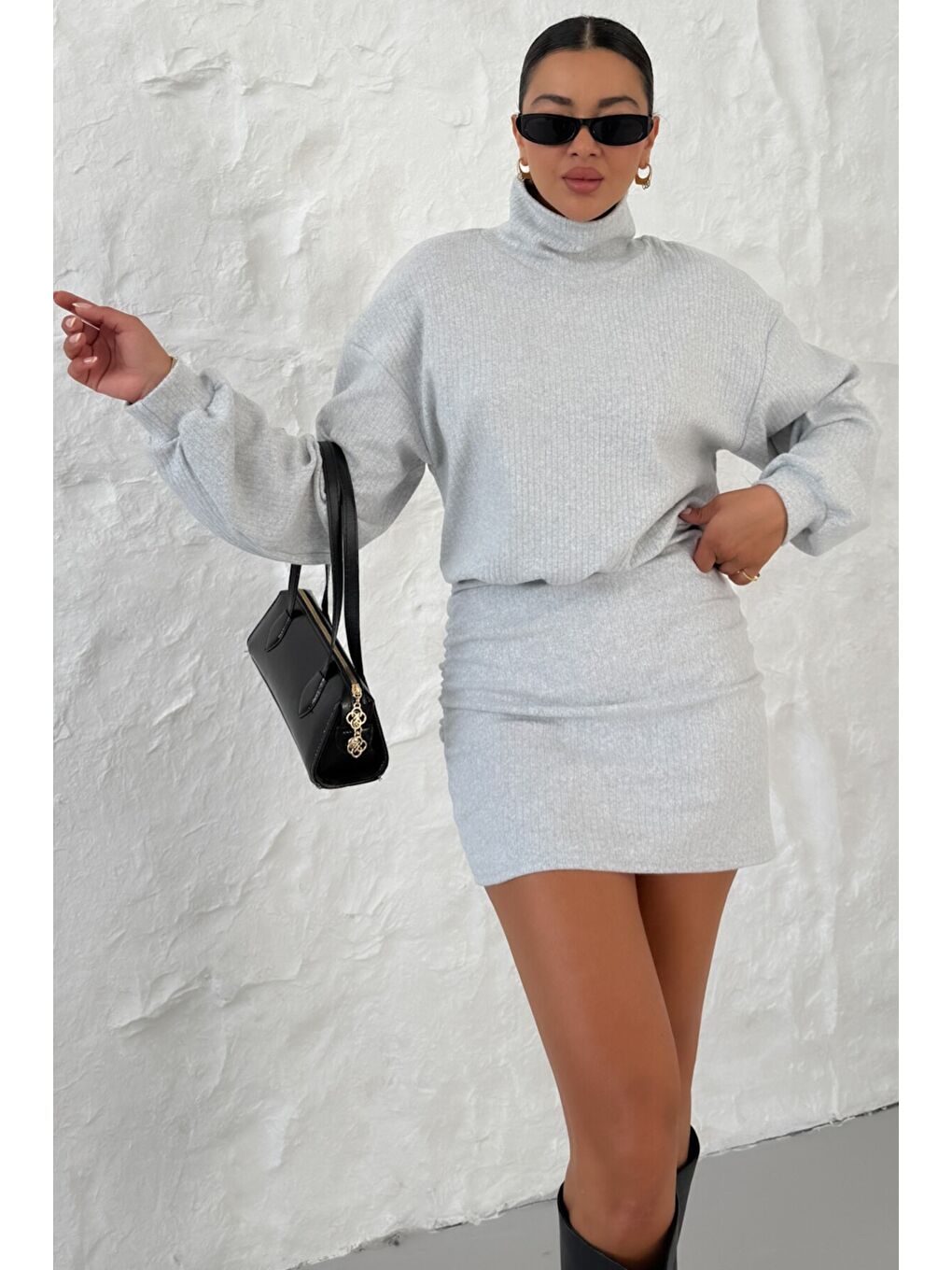 Kadın Gri Boğazlı Bel Lastikli İnterlok Mini Elbise-5