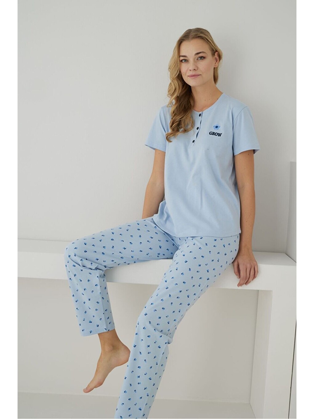 Kadın %100 Organik Pamuk Mavi Çiçek Desenli Kısa Kollu Doğal Pijama Takımı-3