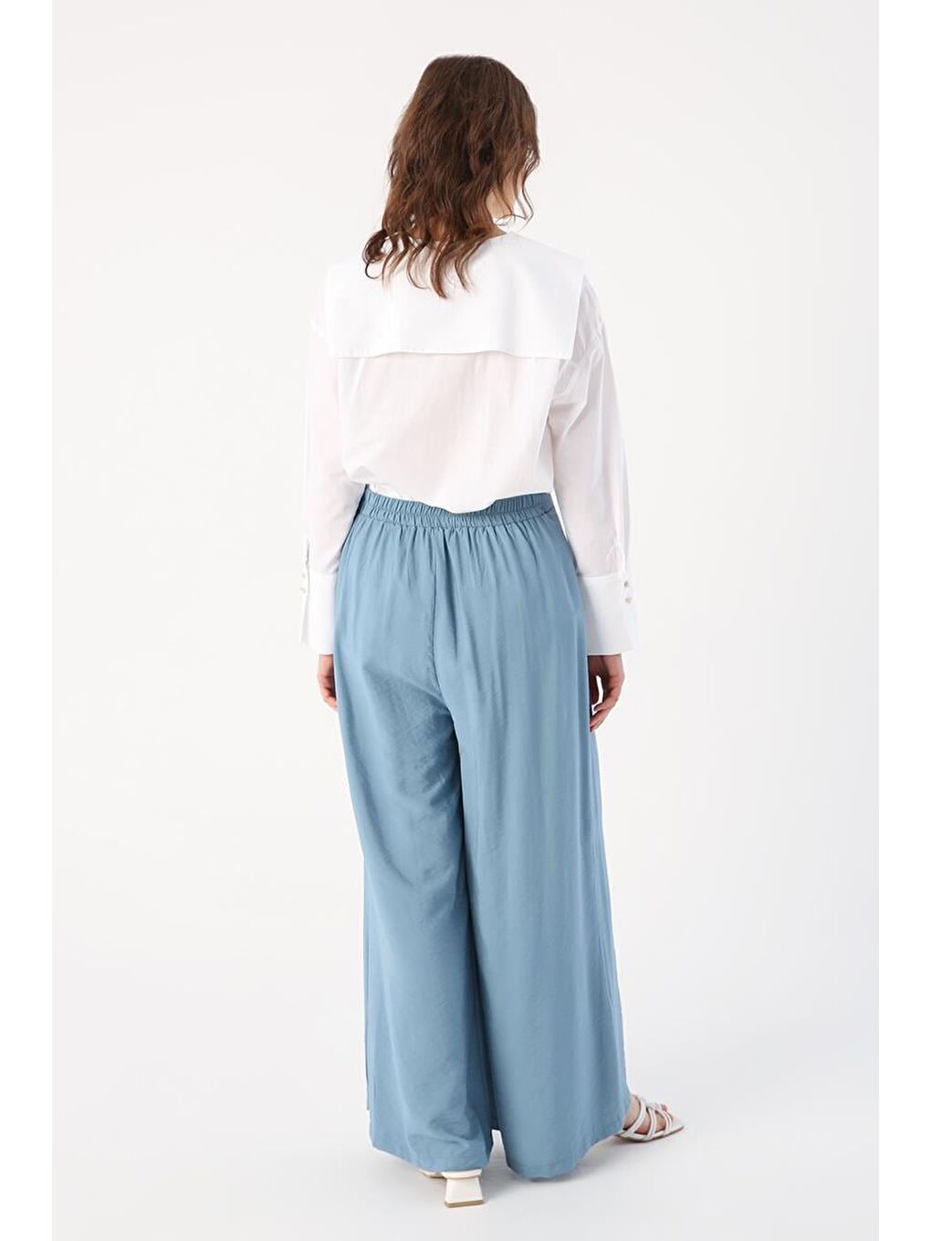 Mavi-Beli Lastikli Önü Pileli Bol Paça Pantolon-3