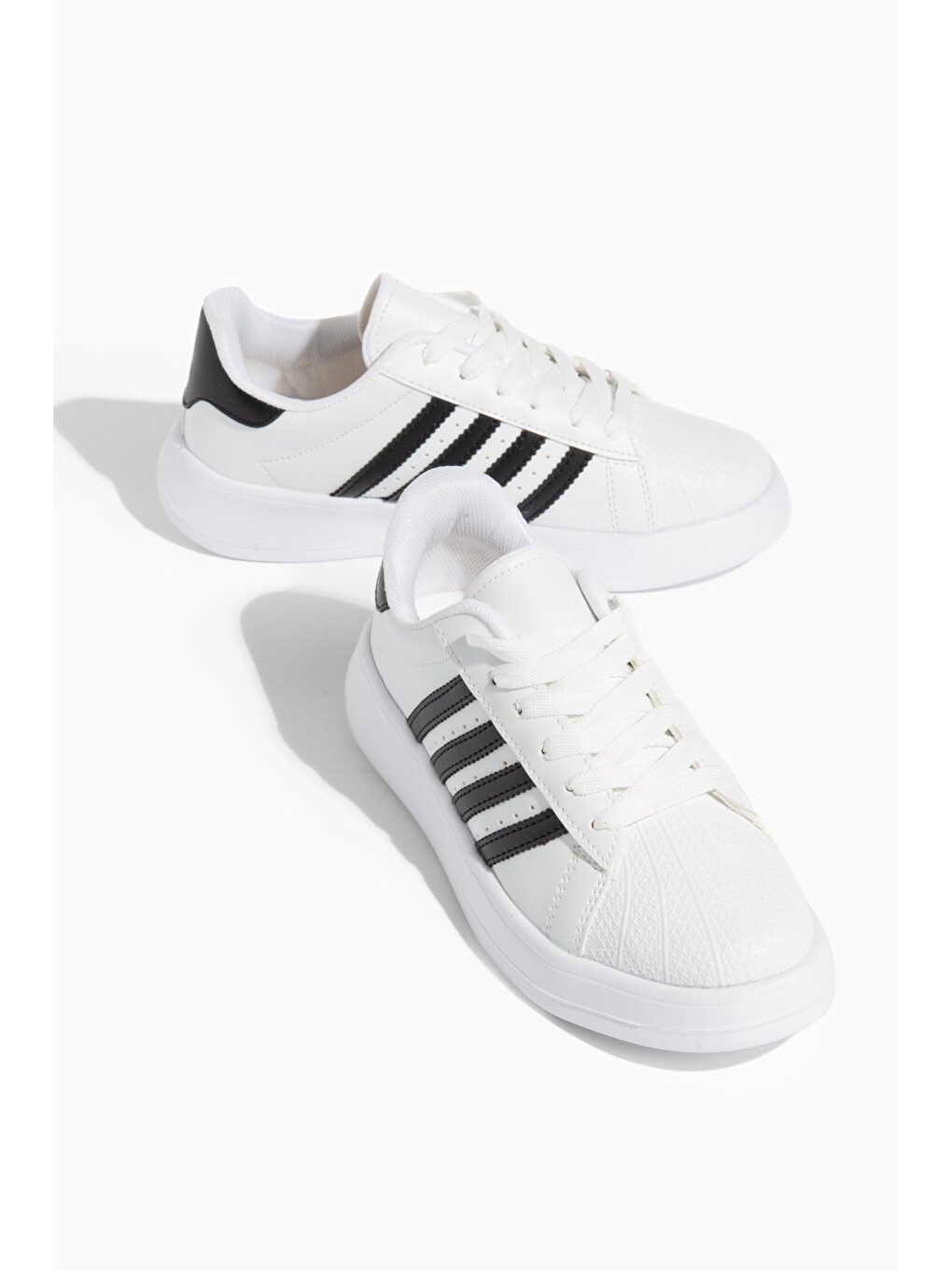 Beyaz D0595 Günlük Oroptedik Kadın Sneaker Spor Ayakkabı