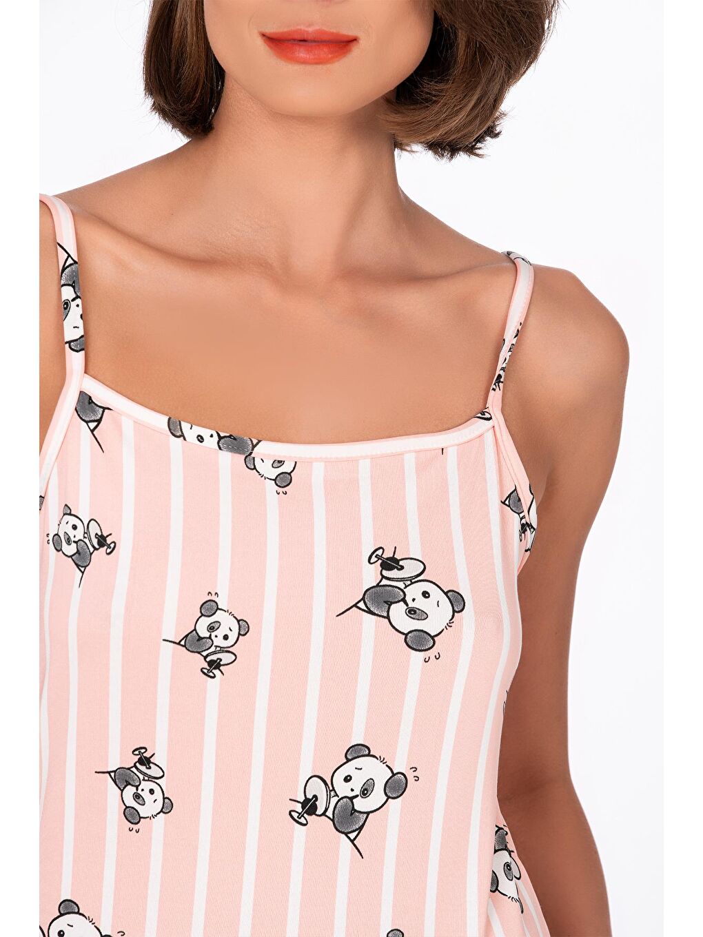 Pembe Kadın Panda Desenli İp Askılı Şortlu Pijama Takımı-1