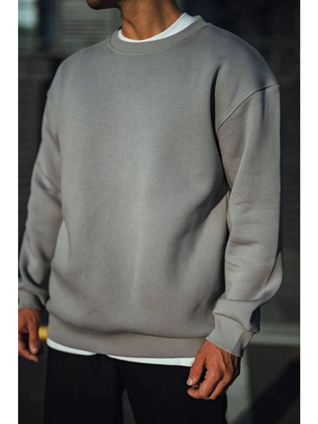 Kışlık Bisiklet Yaka Üç İplik Basic Sweatshirt - Boyalı Gri-3
