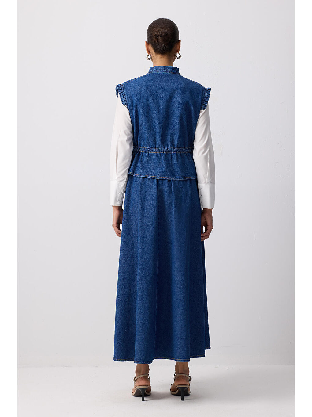 Mavi Beli Bağlamalı Denim Yelek Etek Takım-3