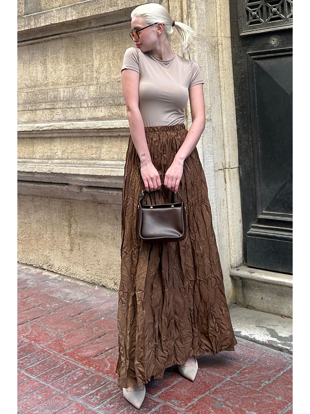 Kahverengi Kırışık Desen Midi Boy Kadın Etek Mg2266-1