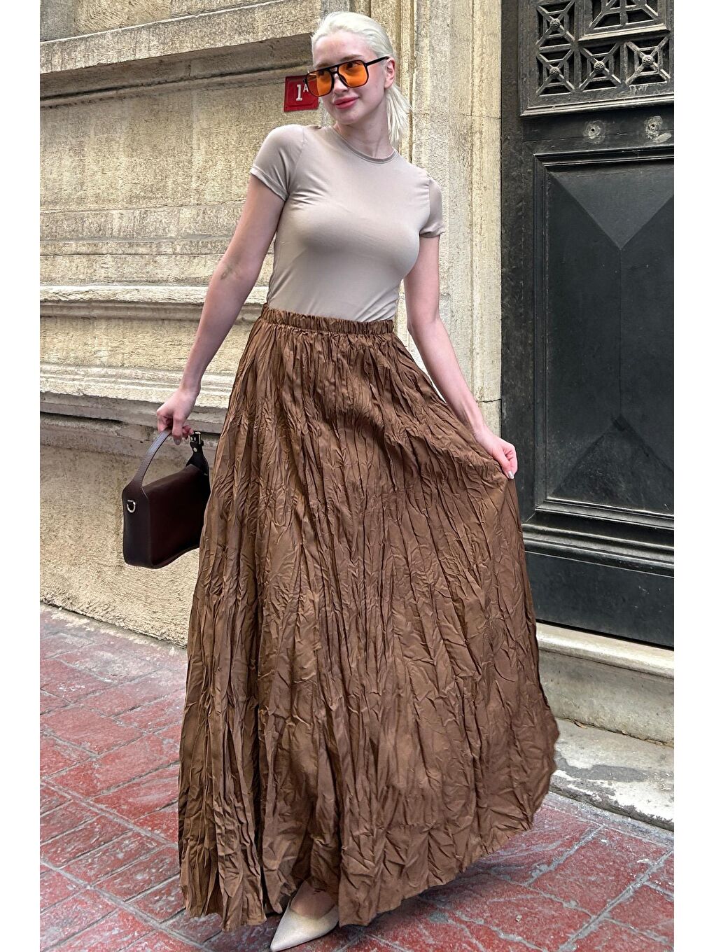 Kahverengi Kırışık Desen Midi Boy Kadın Etek Mg2266-2