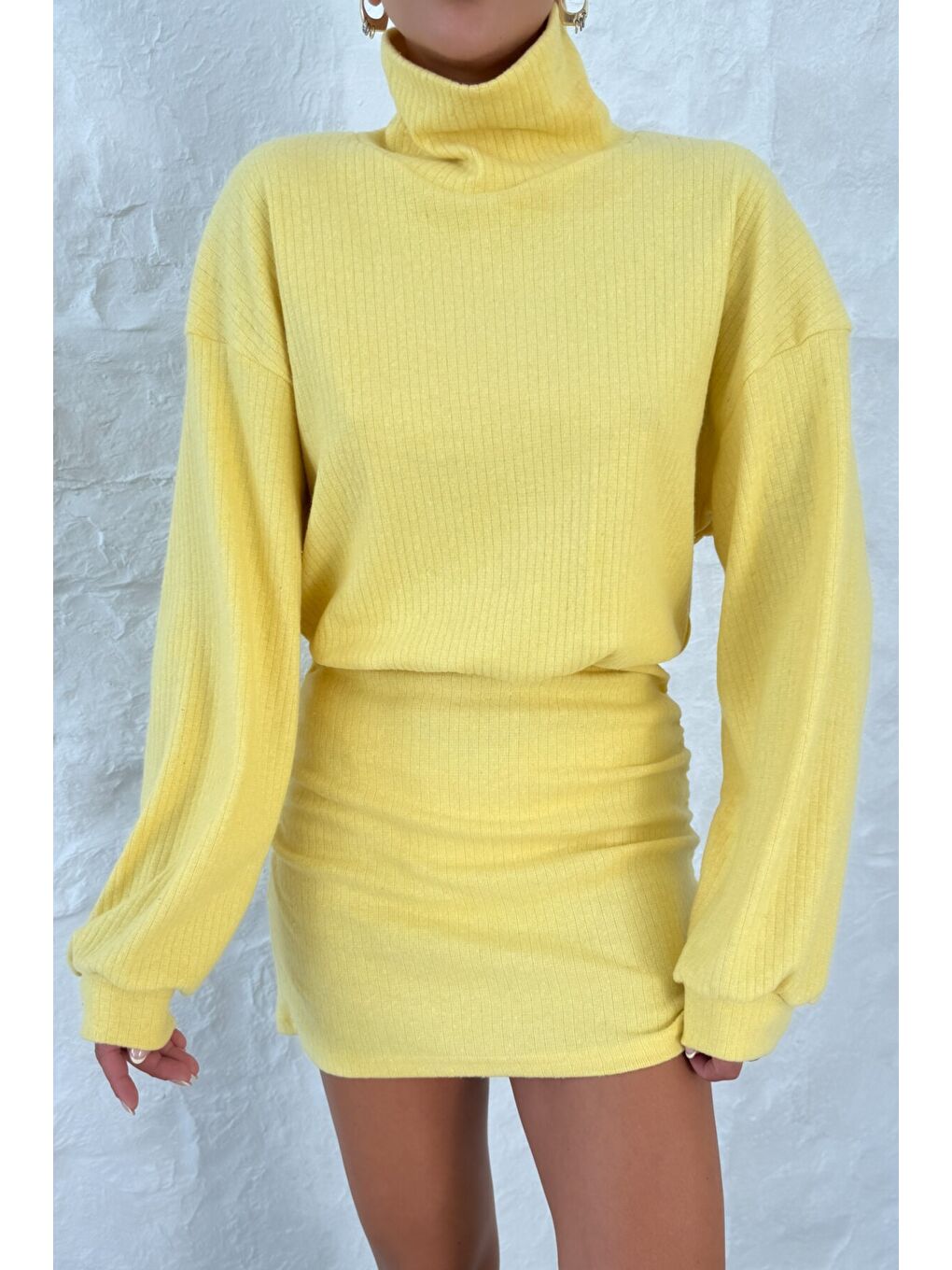 Kadın Sarı Boğazlı Bel Lastikli İnterlok Mini Elbise-6