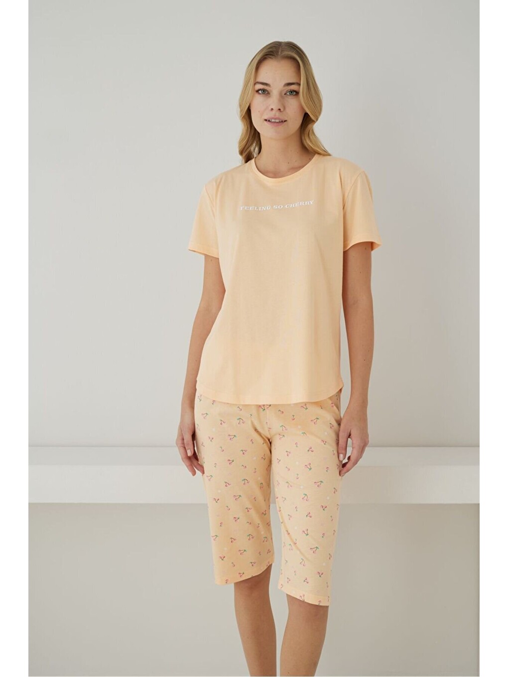 Kadın %100 Organik Pamuk Pembe Kalp Büyük Beden Desenli Kısa Kollu Kapri Doğal Battal Pijama Takımı