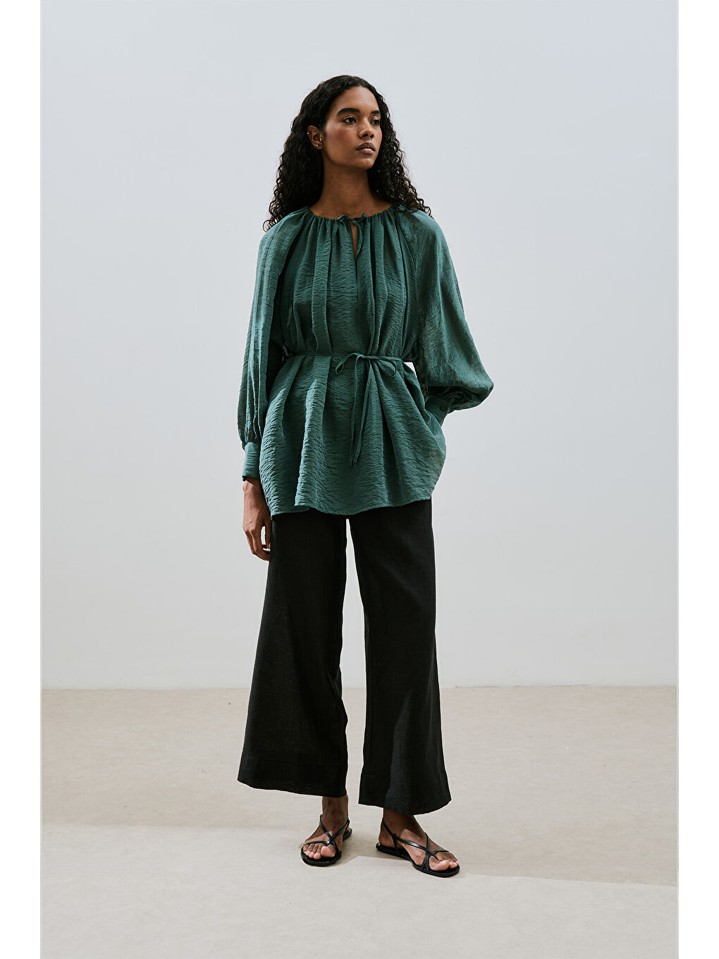 Geniş Manşetli Kuşaklı Tunik Yeşil-1