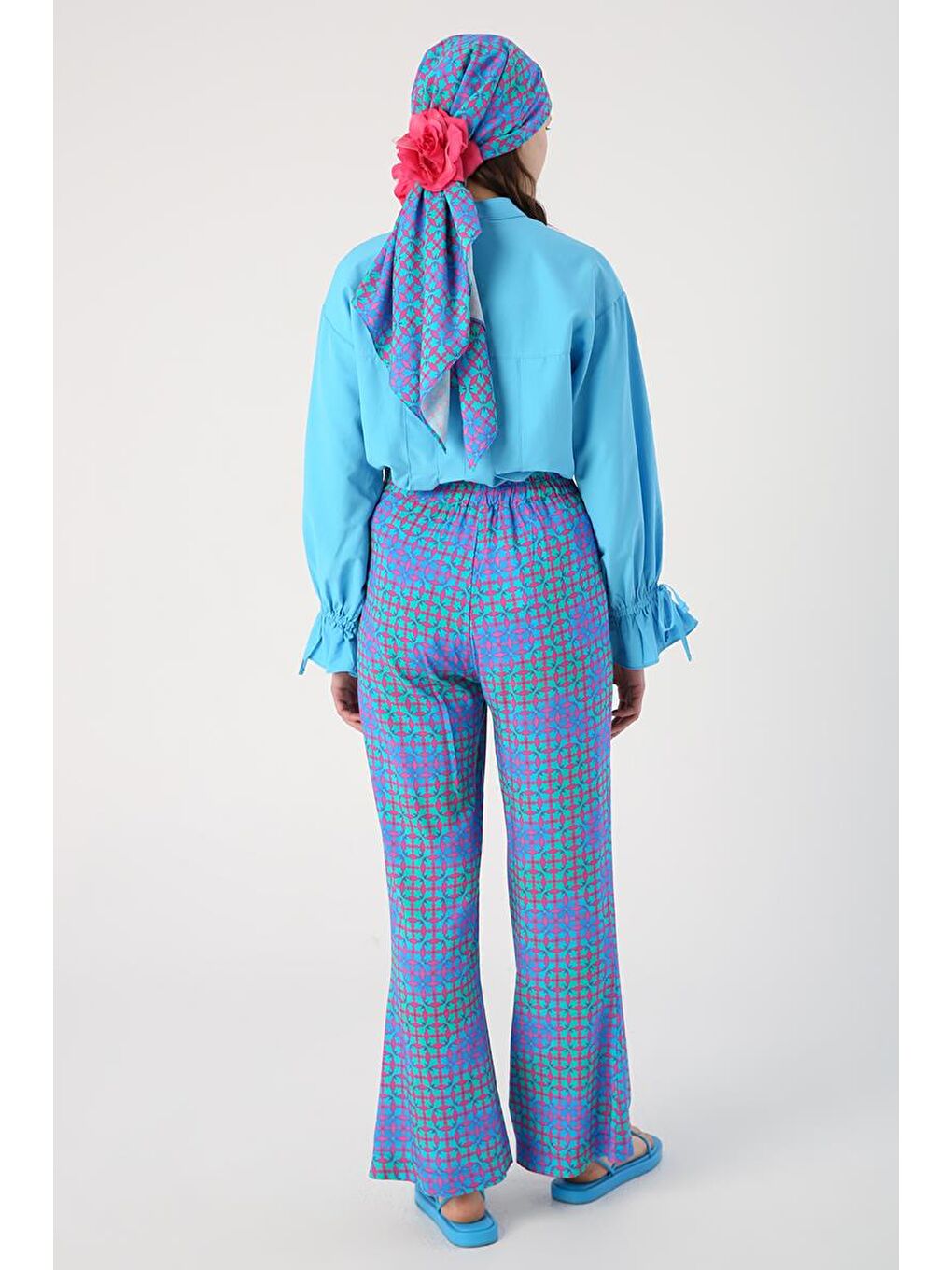 Fuşya-Turkuaz-İspanyol Paça Beli Lastikli Desenli Viskon Pantolon-3