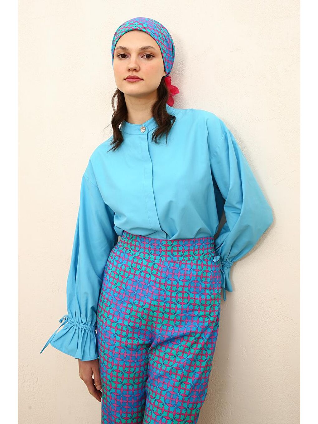 Fuşya-Turkuaz-İspanyol Paça Beli Lastikli Desenli Viskon Pantolon-4