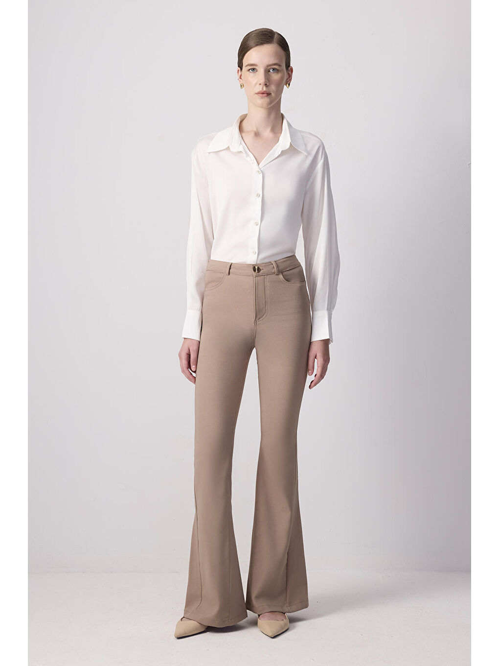 Bej İspanyol Paça Krep Pantolon