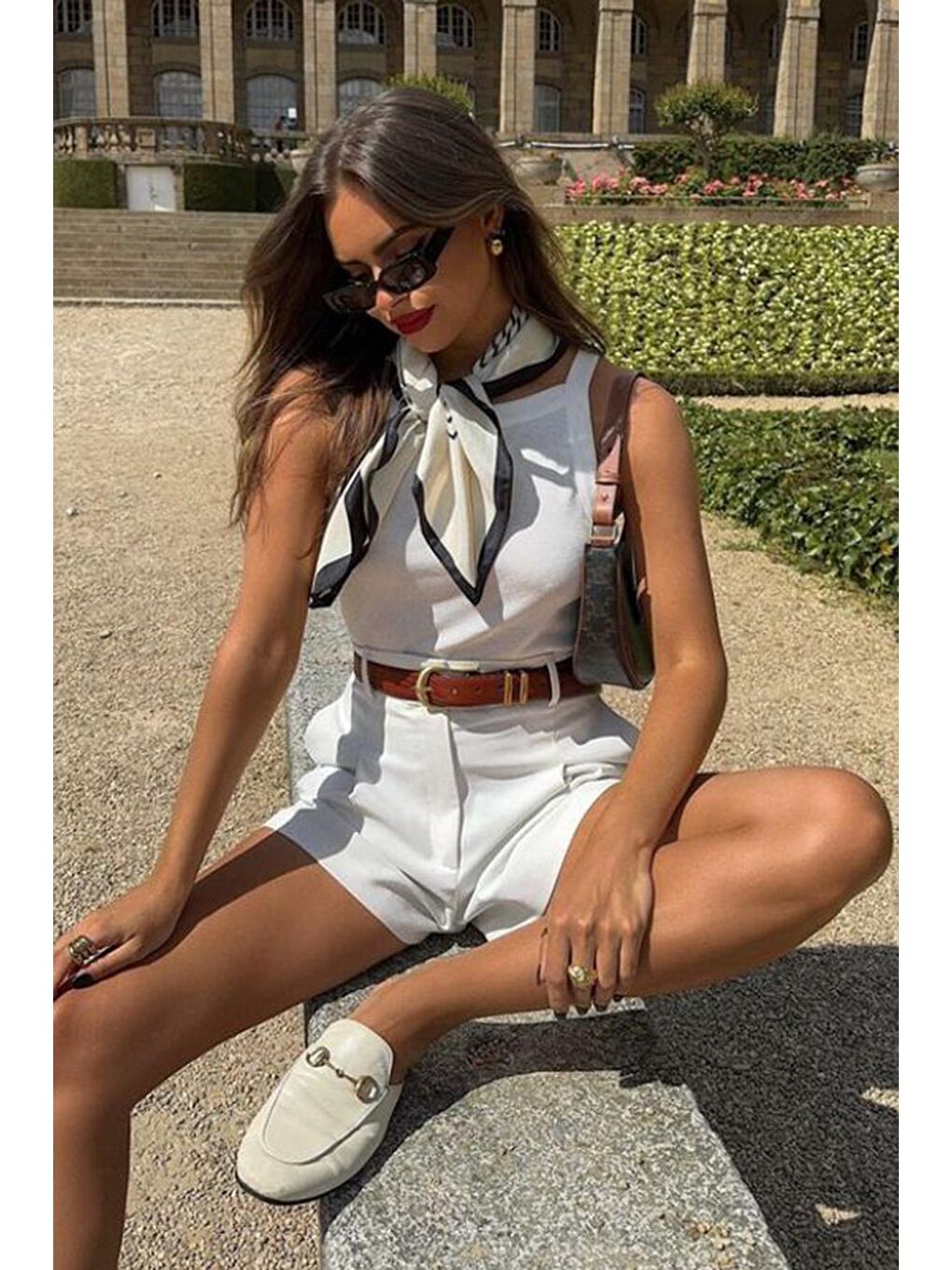 Beyaz Yüksek Bel Wed Leg Pileli Kadın Mini Şort Mg2537-1