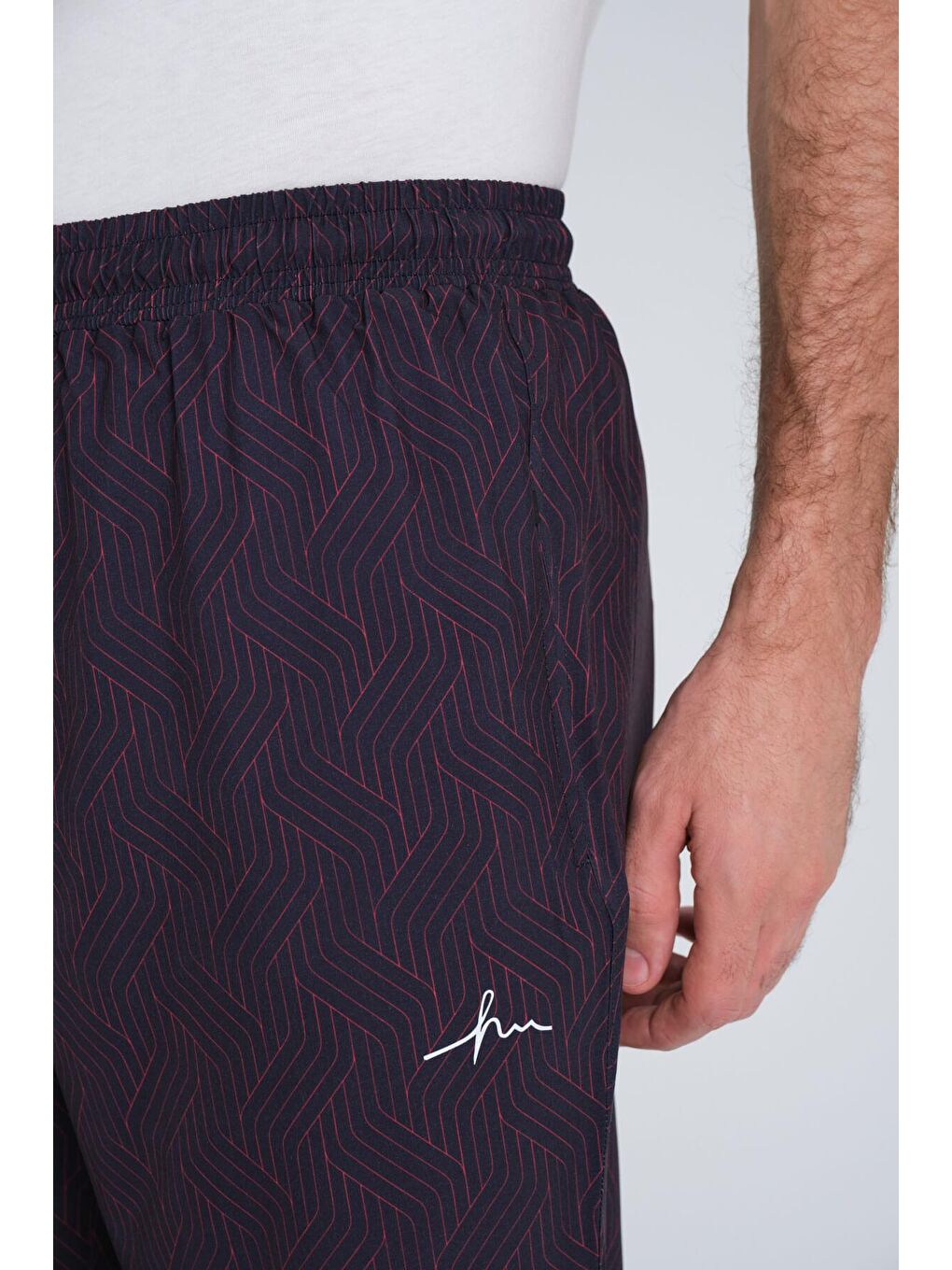 Desenli Siyah Uzun Erkek Havuz Ve Deniz Şortu 249-3