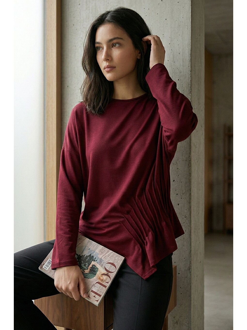 Bordo Kadın Pileli Asimetrik Kesim Bluz
