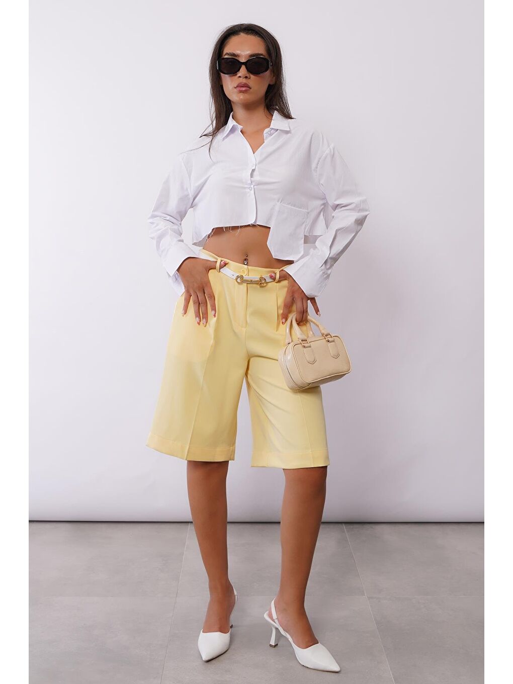 Sarı Pileli Kadın Bermuda Şort Mg2483-6