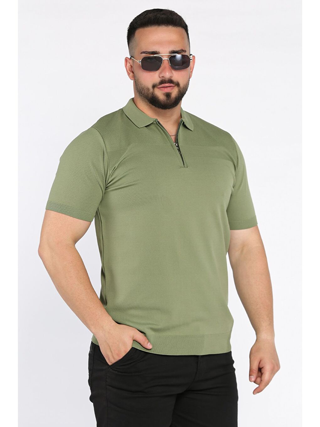 Haki Erkek Polo Yaka Yarım Fermuarlı Kendinden Desenli Tişört