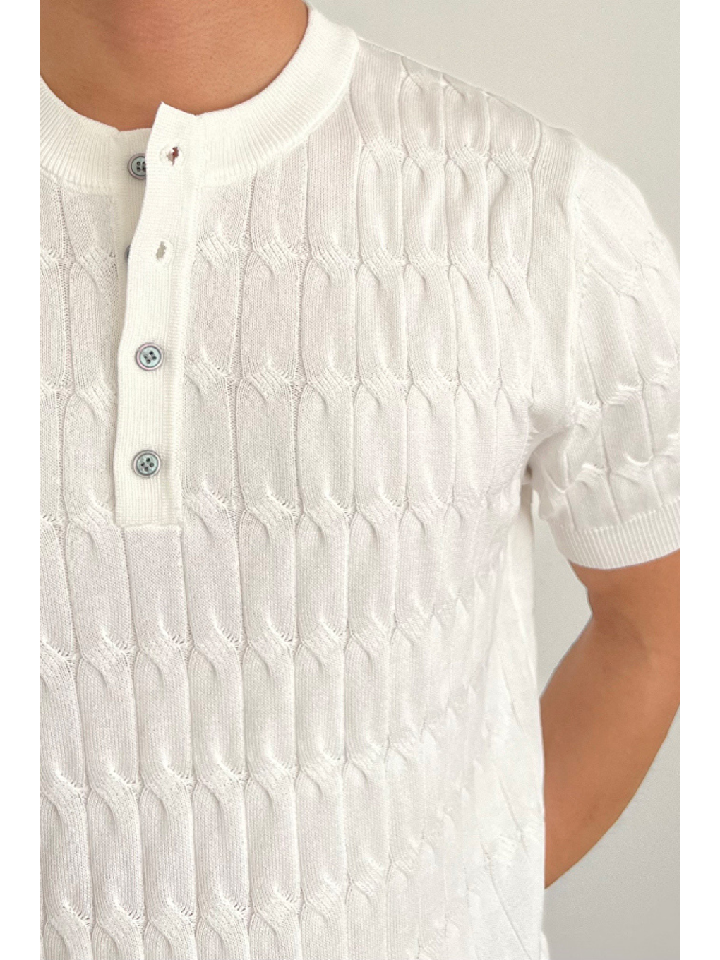 Erkek Beyaz Hakim Yaka Düğmeli Slim Fit Triko T-Shirt-4