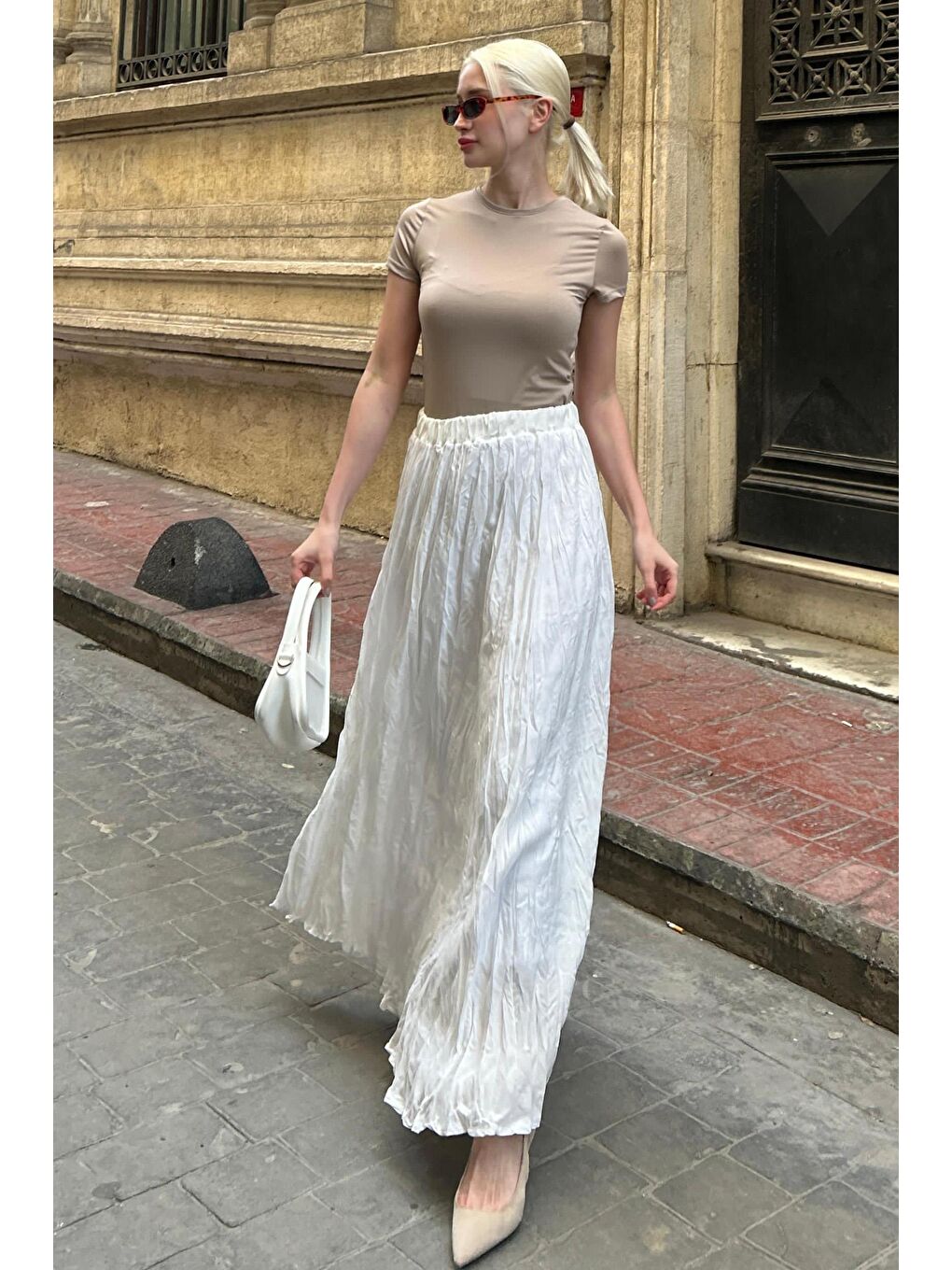 Ekru Kırışık Desen Midi Boy Kadın Etek Mg2266-1