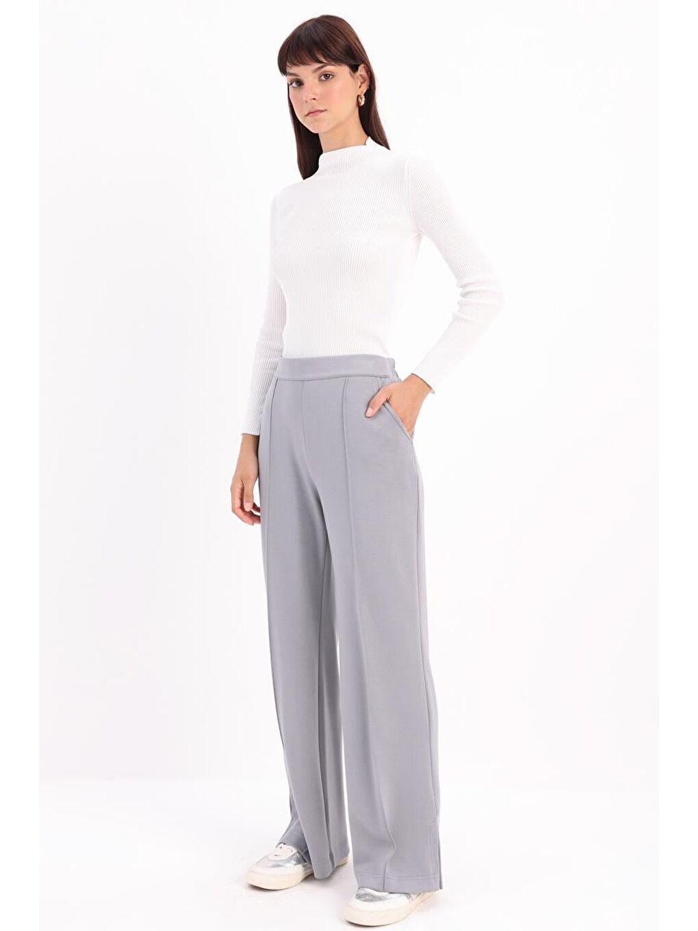 Gri-Nervürlü Bol Paça Örme Pantolon-2