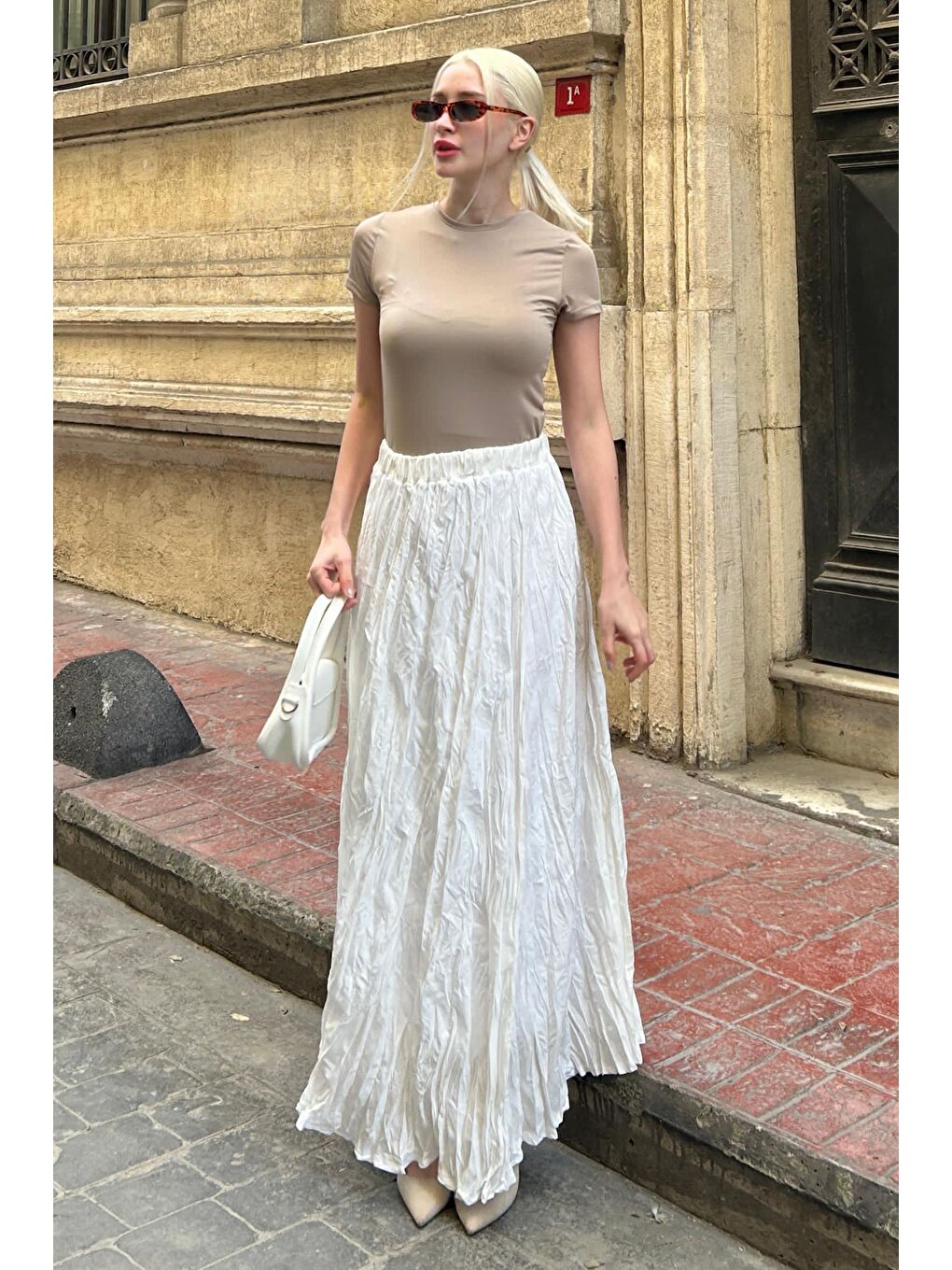 Ekru Kırışık Desen Midi Boy Kadın Etek Mg2266-4