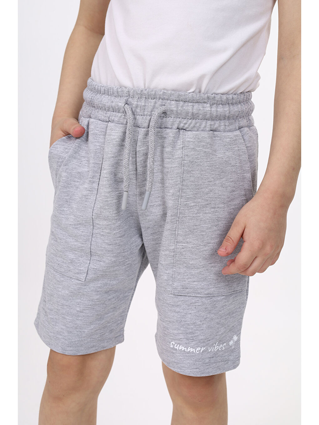 Gri Erkek Çocuk Baskılı Şort-1