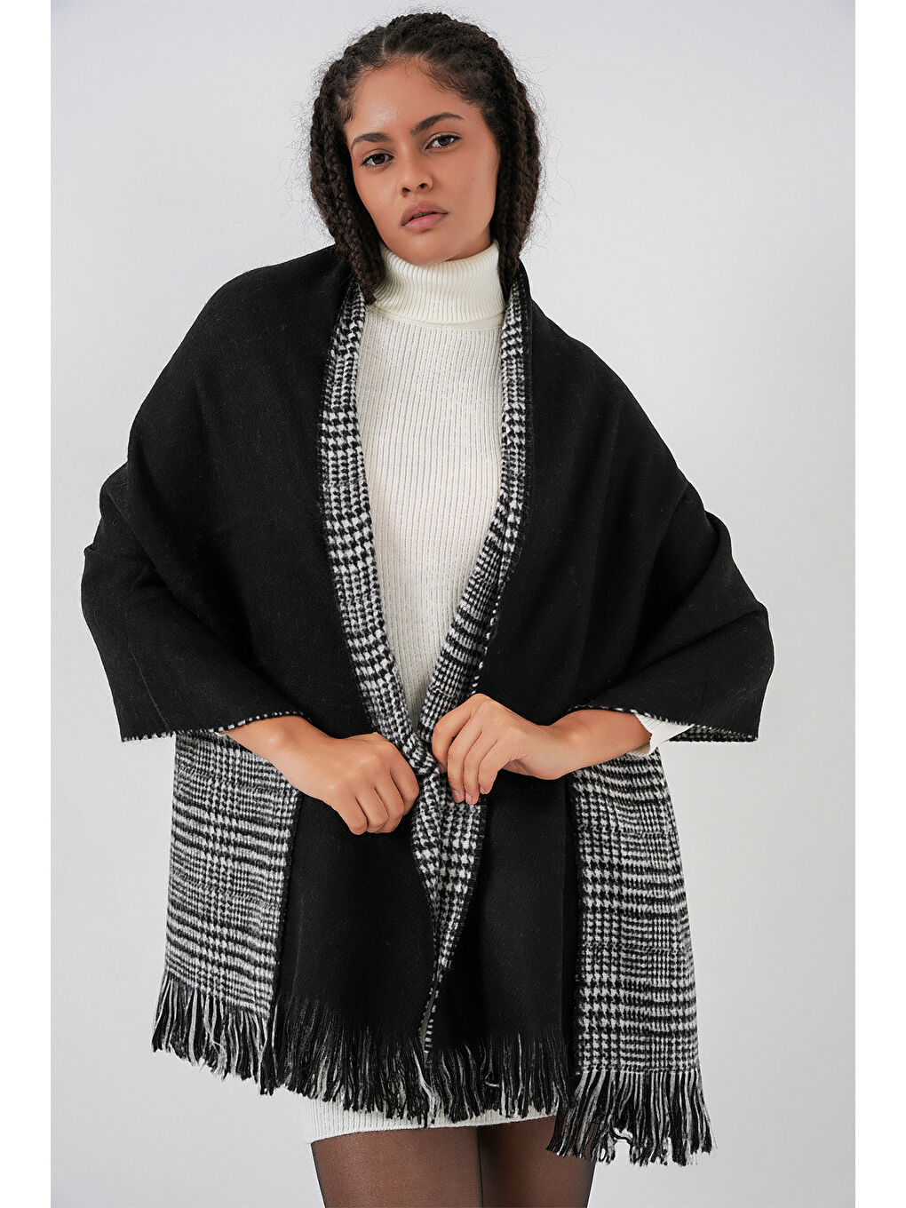 Kadın Yumuşak Dokulu Kalın Şal Atkı 15951 - Siyah-2