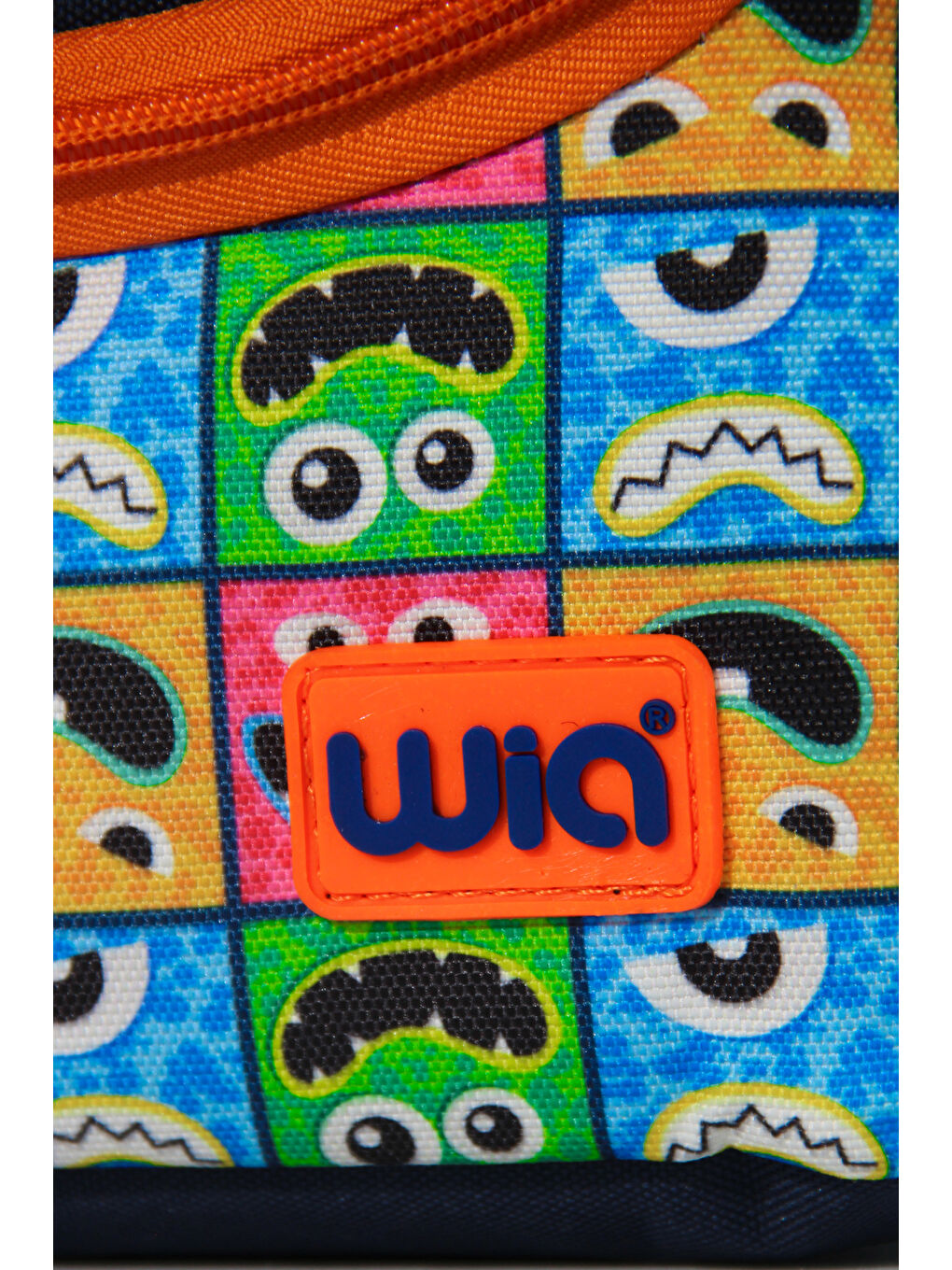 Monster Erkek Çocuk Termoslu Beslenme Çantası-4