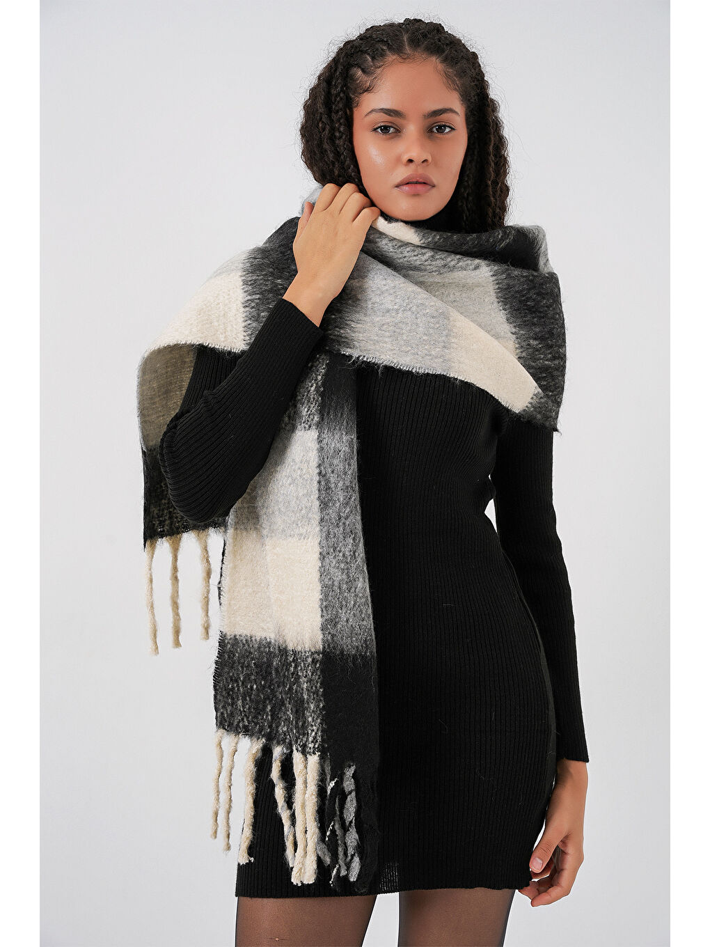 Kadın Yumuşak Dokulu Kalın Şal Atkı 15951 - A.Siyah-4