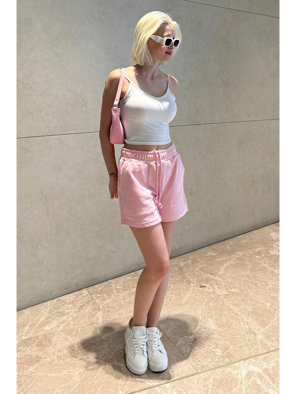 Pembe Basic Kadın Şort Mg2511-9