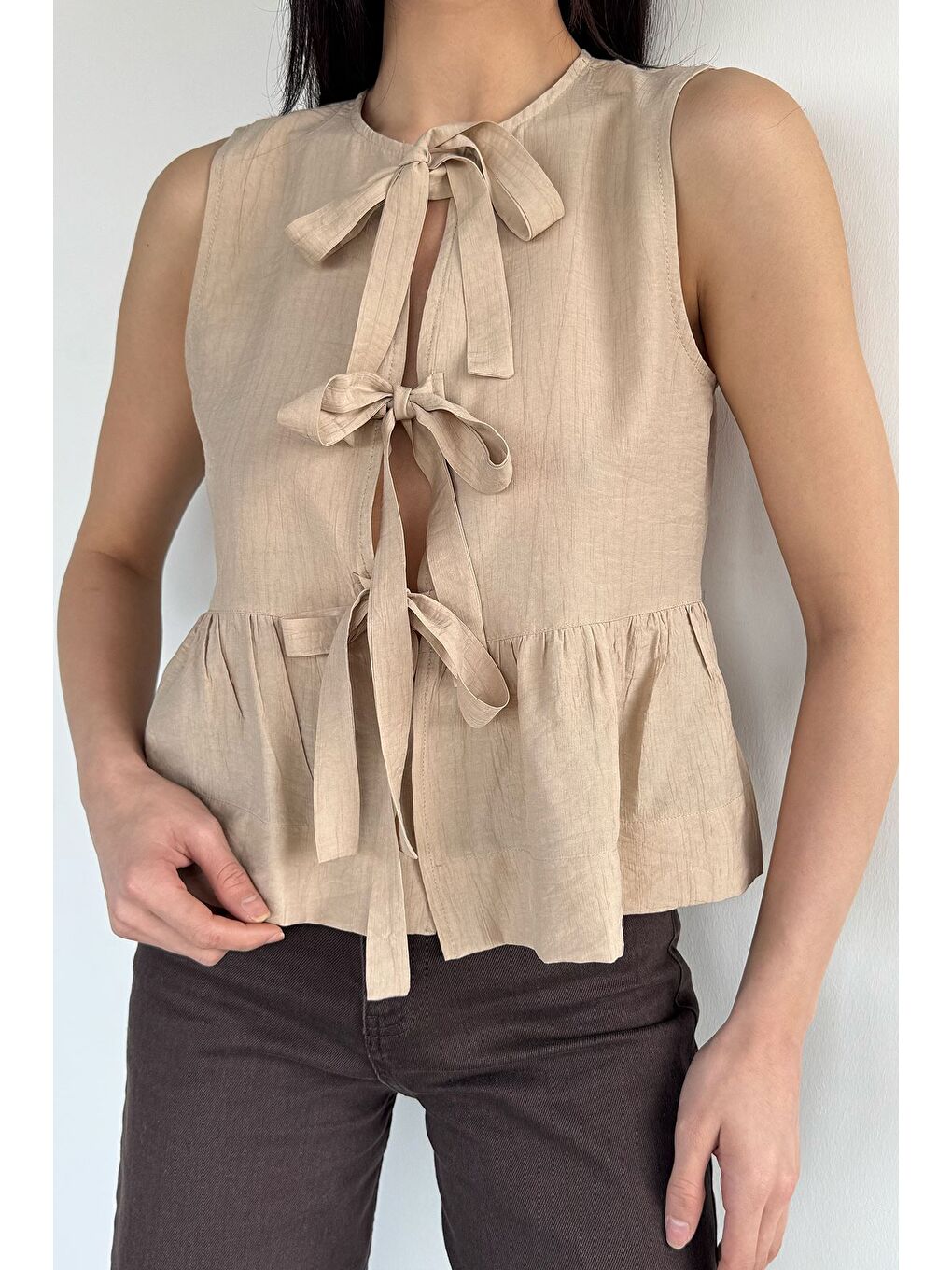 Bej Ön Bağlamalı Kadın Bluz-1