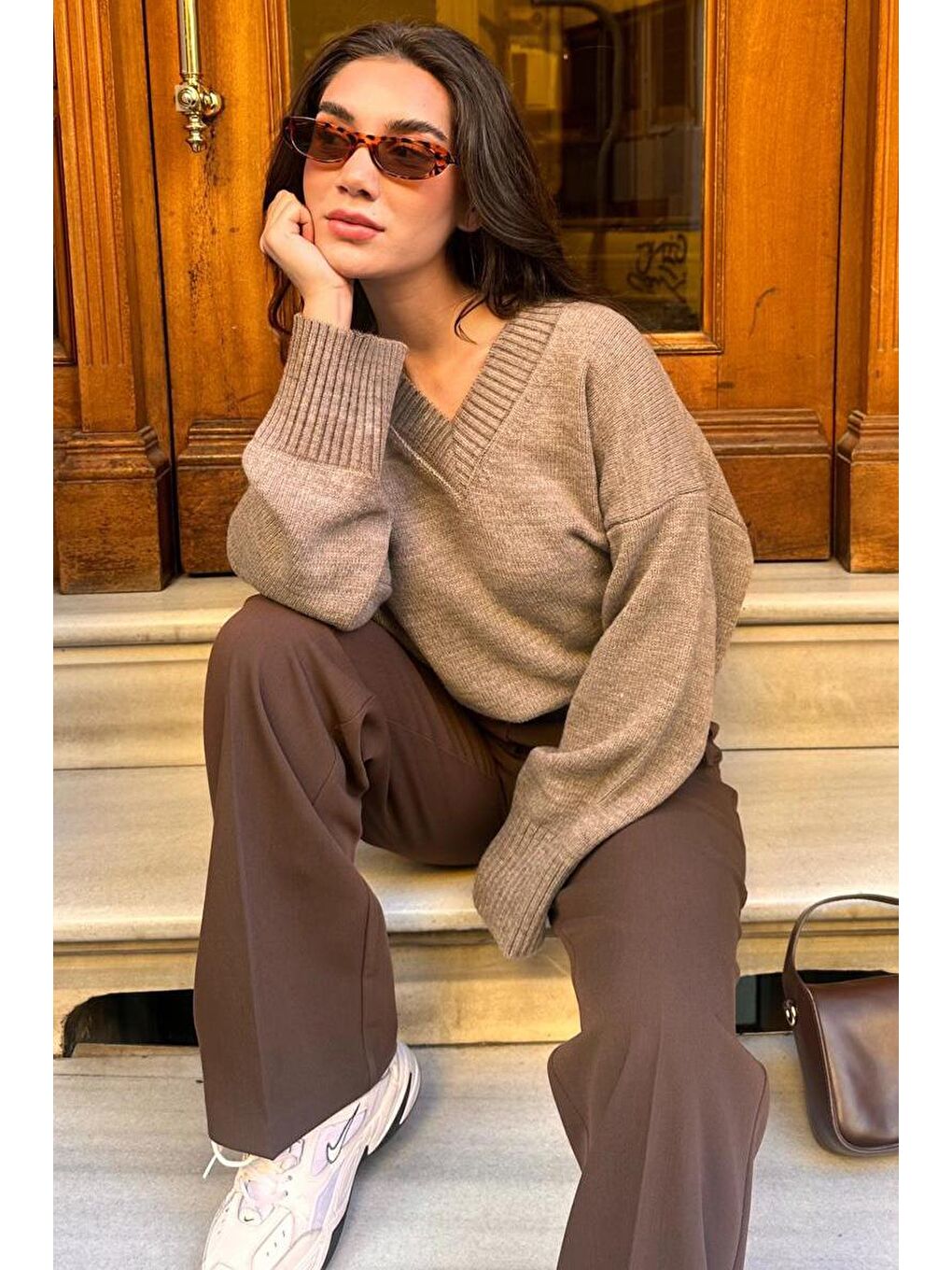 Bej Vizon V Yaka Oversize Kadın Triko Kazak Mg2149-2