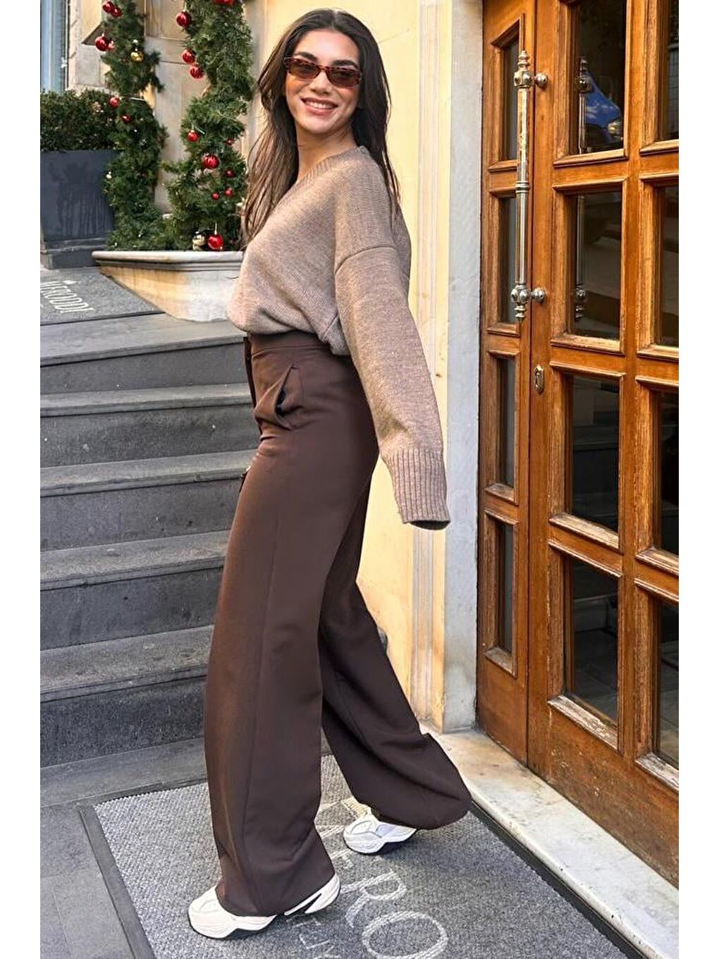 Bej Vizon V Yaka Oversize Kadın Triko Kazak Mg2149-6