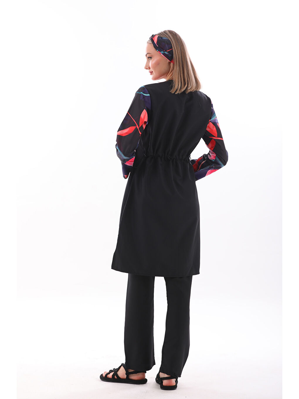 Siyah Paraşüt Tam Kapalı Tesettür Mayo Aller 2403 Flower-1