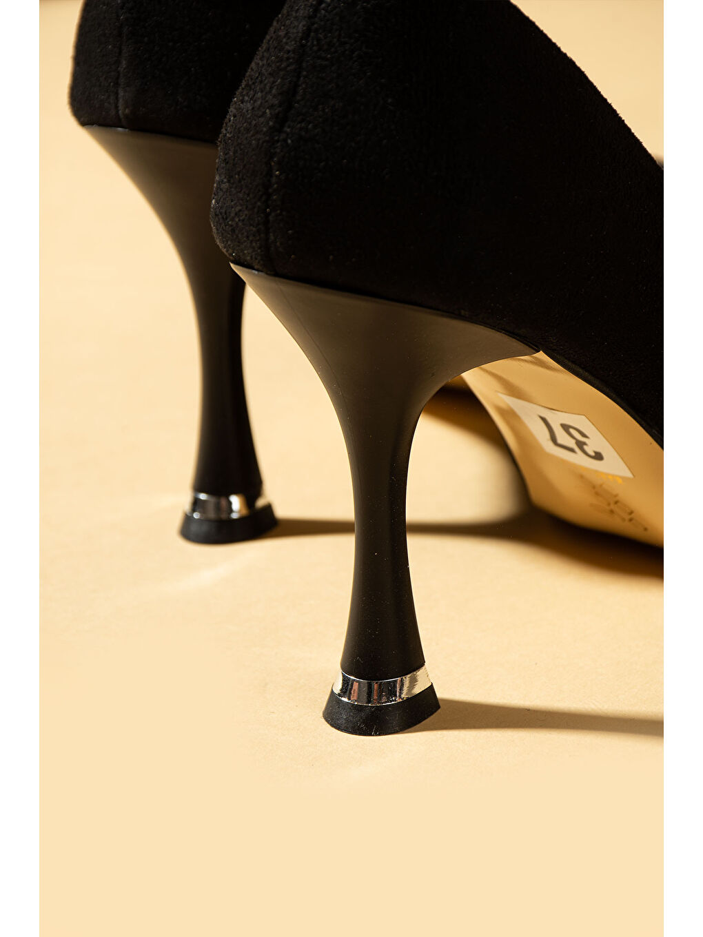 Siyah Sivri Burun Kadeh Topuklu Kadın Stiletto 43-57-24Süet-3