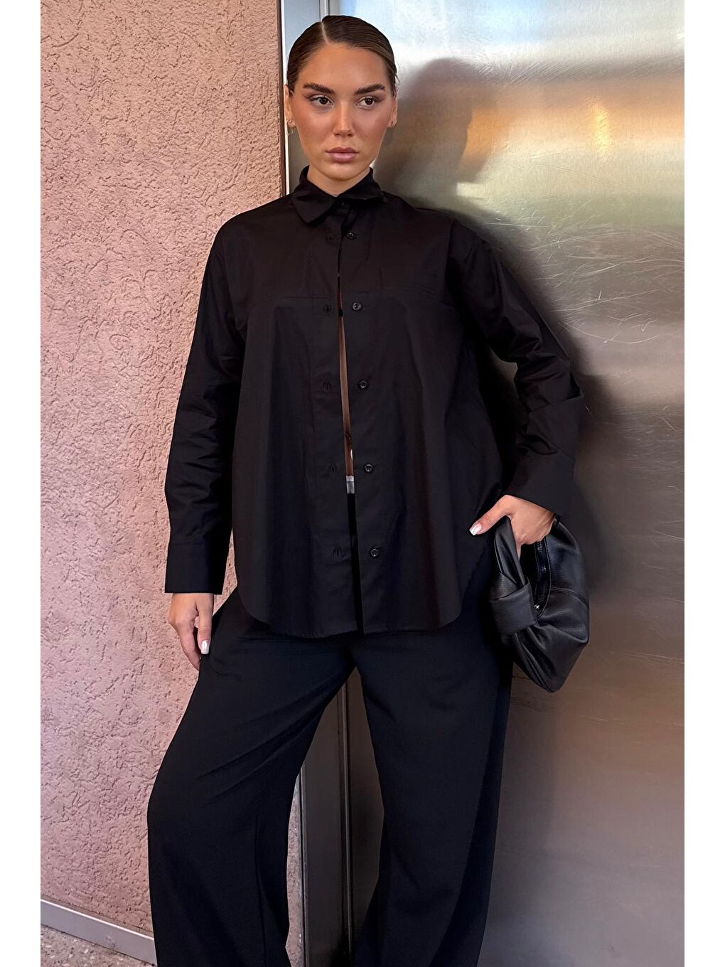 Siyah Düz Kesim Düğmeli Kadın Gömlek Mg2583-6