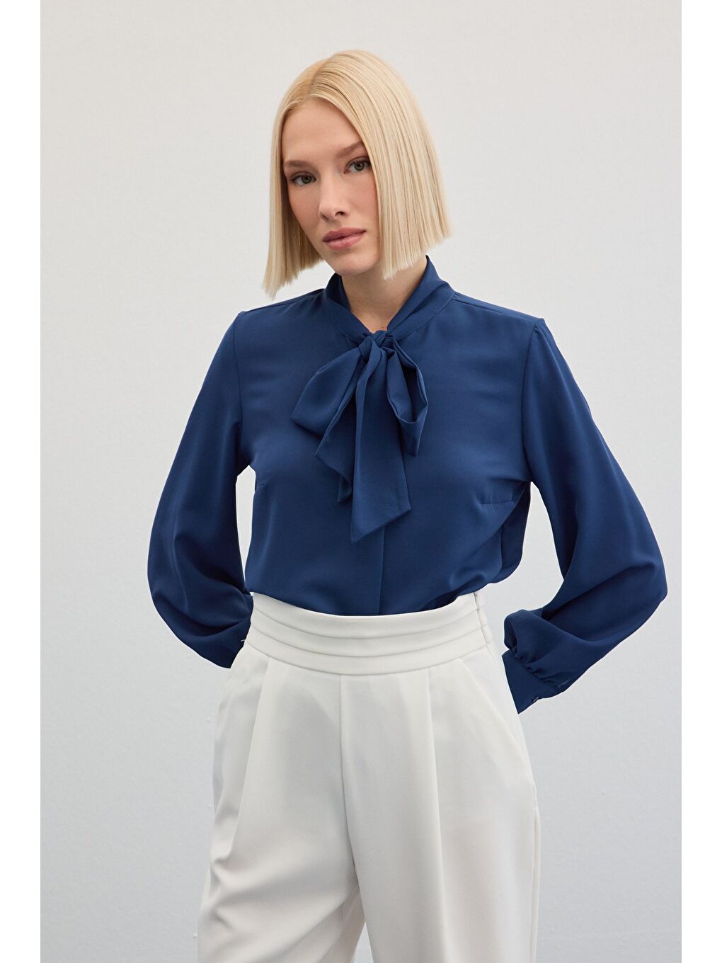 Yakası Bağlamalı Düz Gömlek - İndigo-3