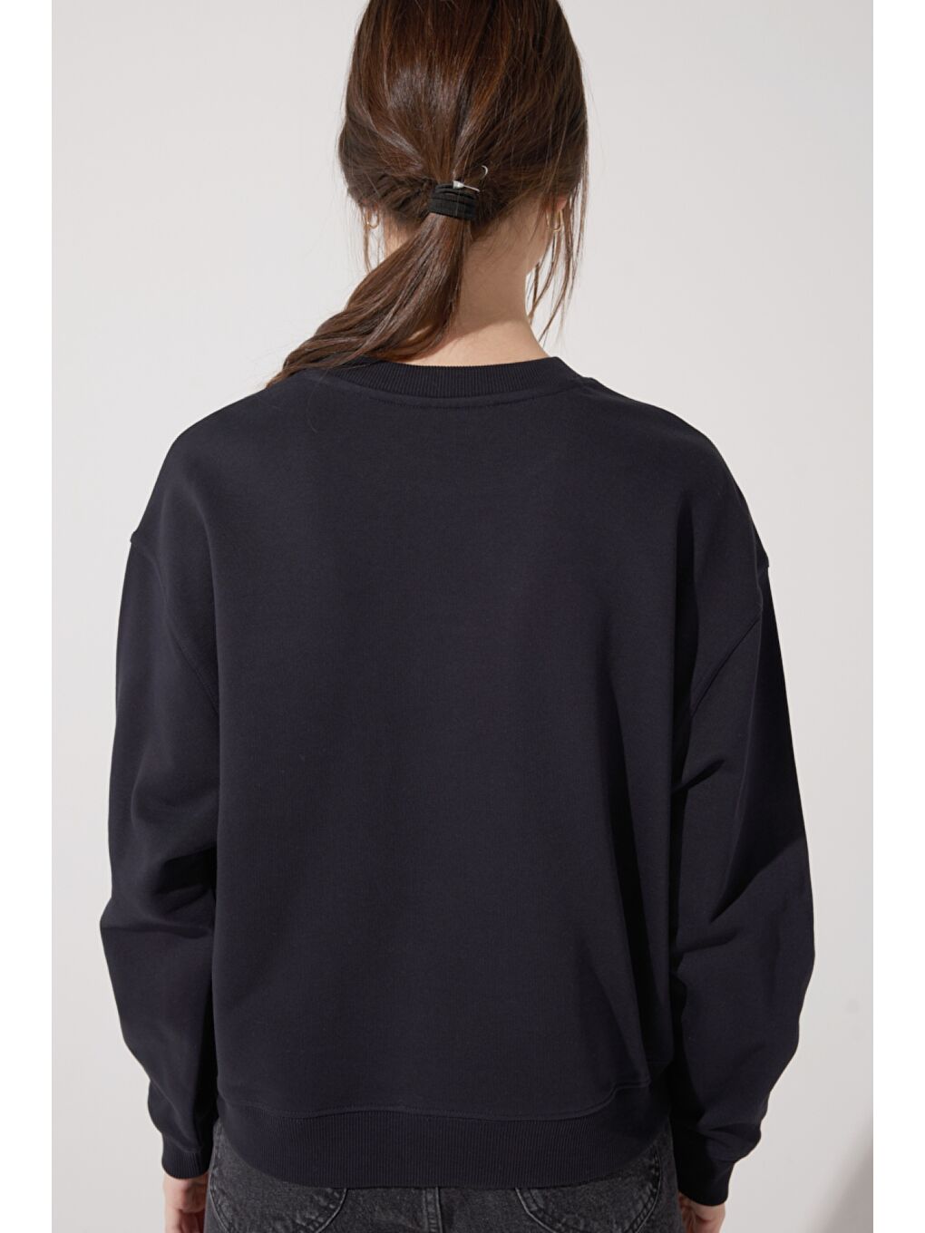 Siyah Loose Fit Rahat Kesim %100 Pamuk Bisiklet Yaka Sweatshirt-5