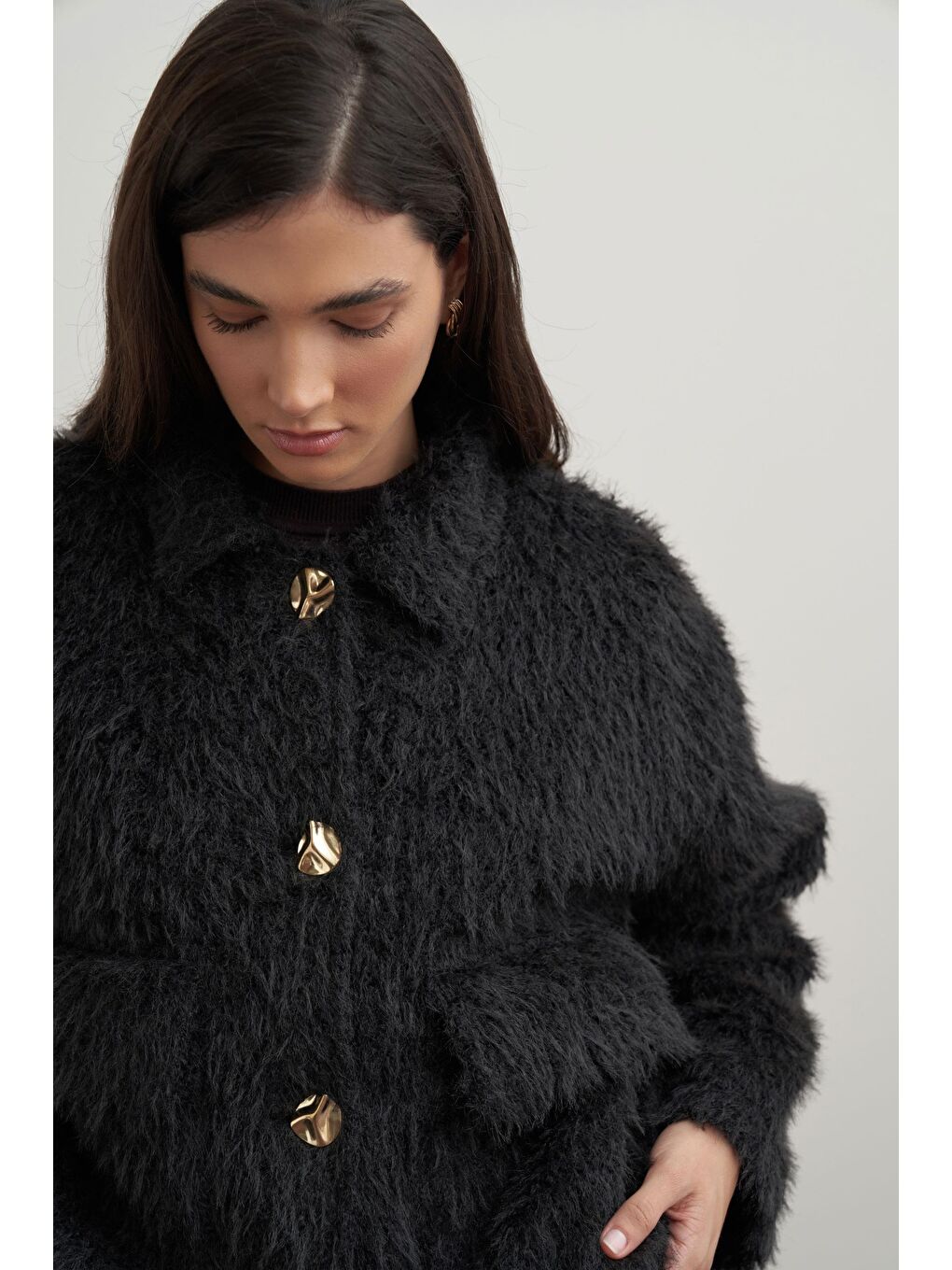 Siyah-Gold Dügmeli Pelüş Ceket-5