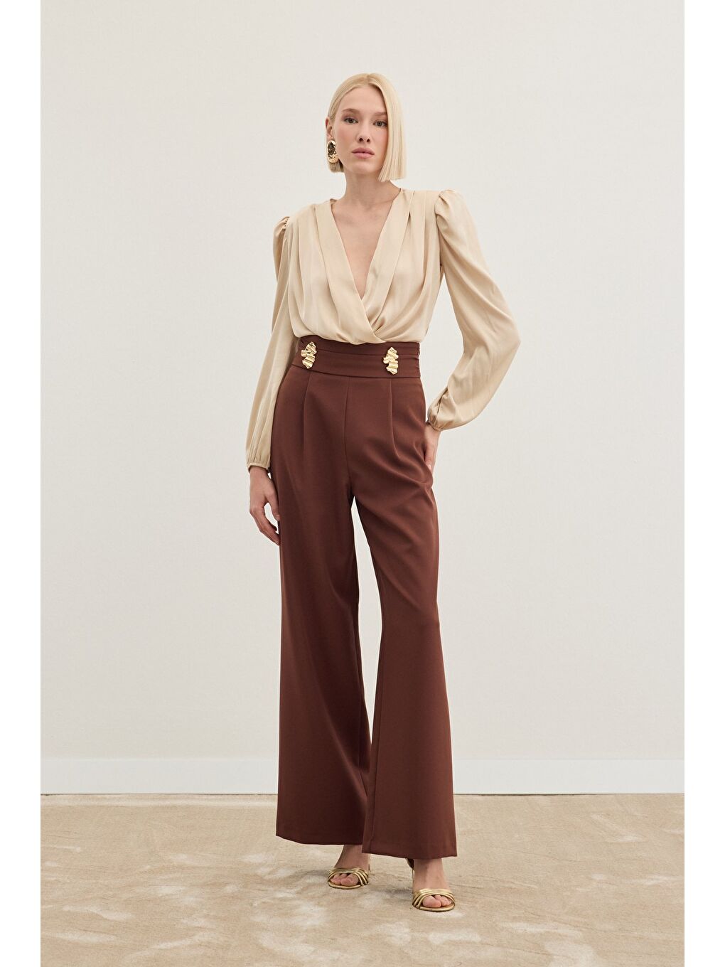 Kahverengi Bel Aksesuarlı Pantolon - Kahve