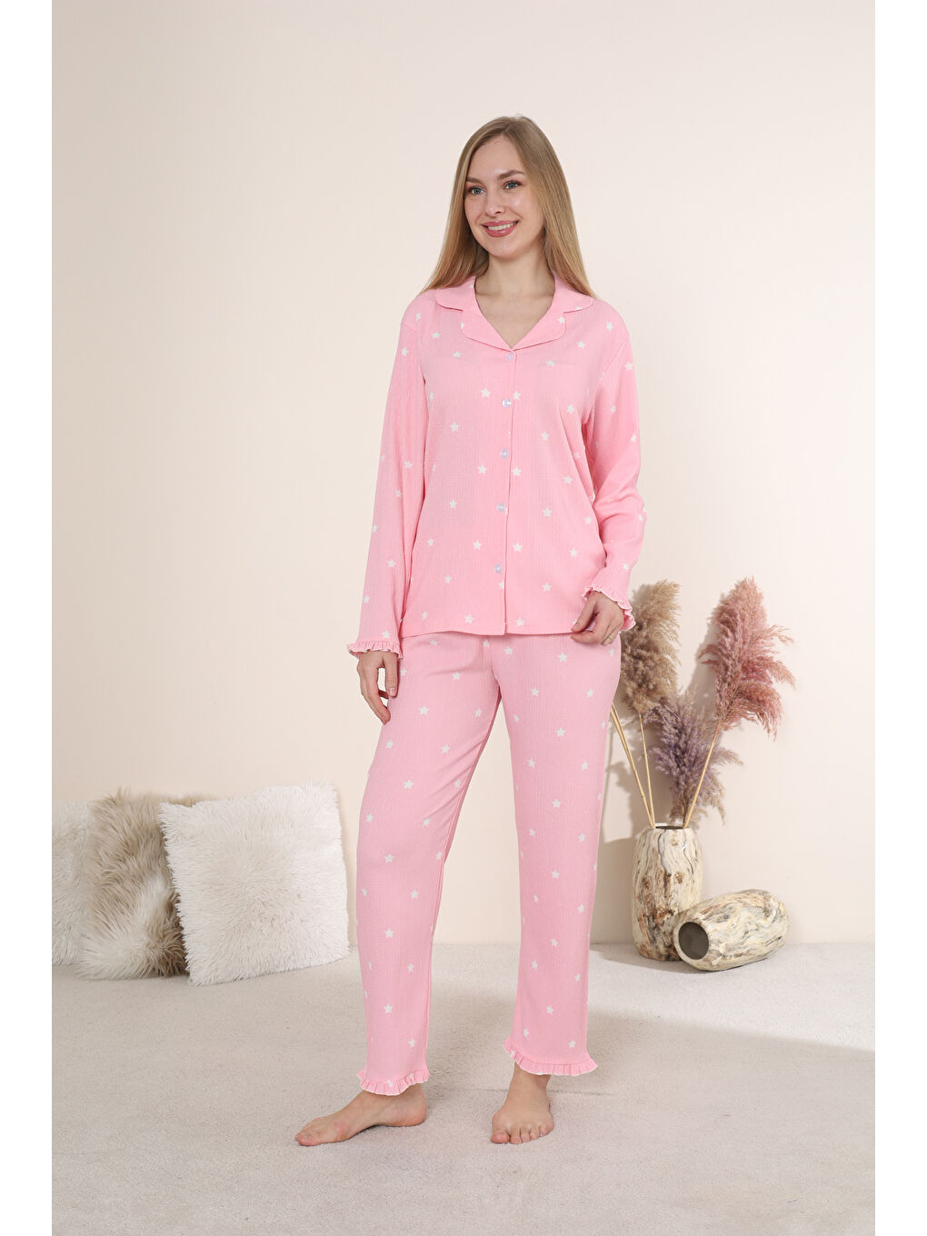 Pembe Bürümcük Kumaş Önden Düğmeli Desenli Uzun Kollu Kadın Pijama Takımı 6005-3